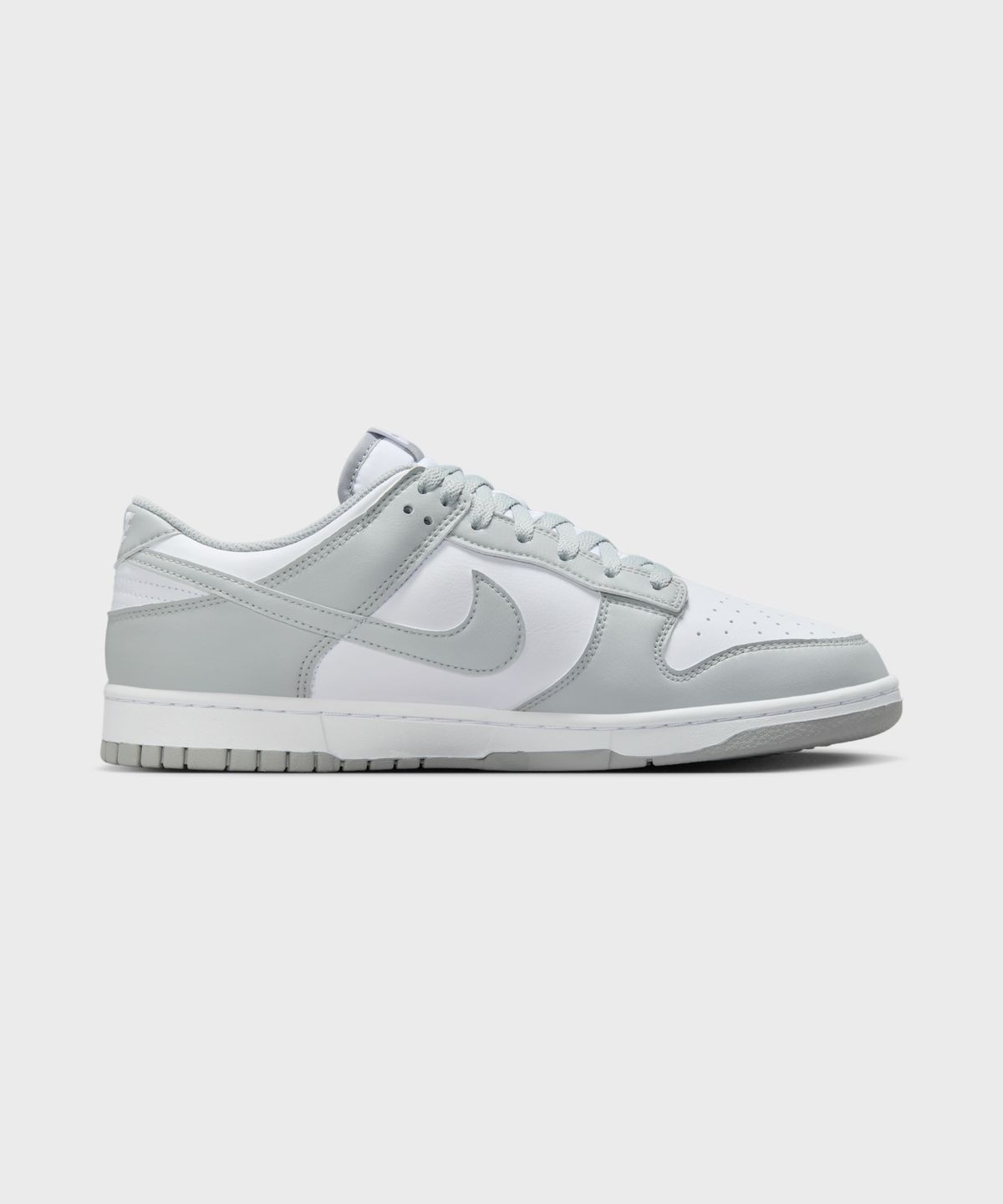 나이키(NIKE) 덩크 로우 레트로 M - 화이트:라이트 스모크 그레이 / HF5441-105