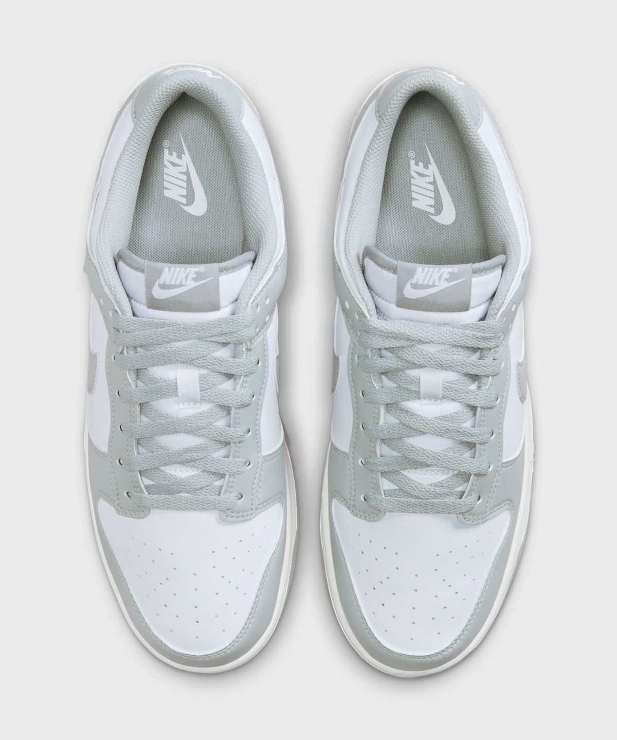 나이키(NIKE) 덩크 로우 레트로 M - 화이트:라이트 스모크 그레이 / HF5441-105