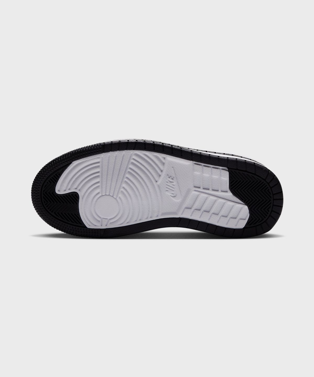 나이키(NIKE) 에어 조던 1 트리플 스택 W -  블랙:화이트/ HV8288-002