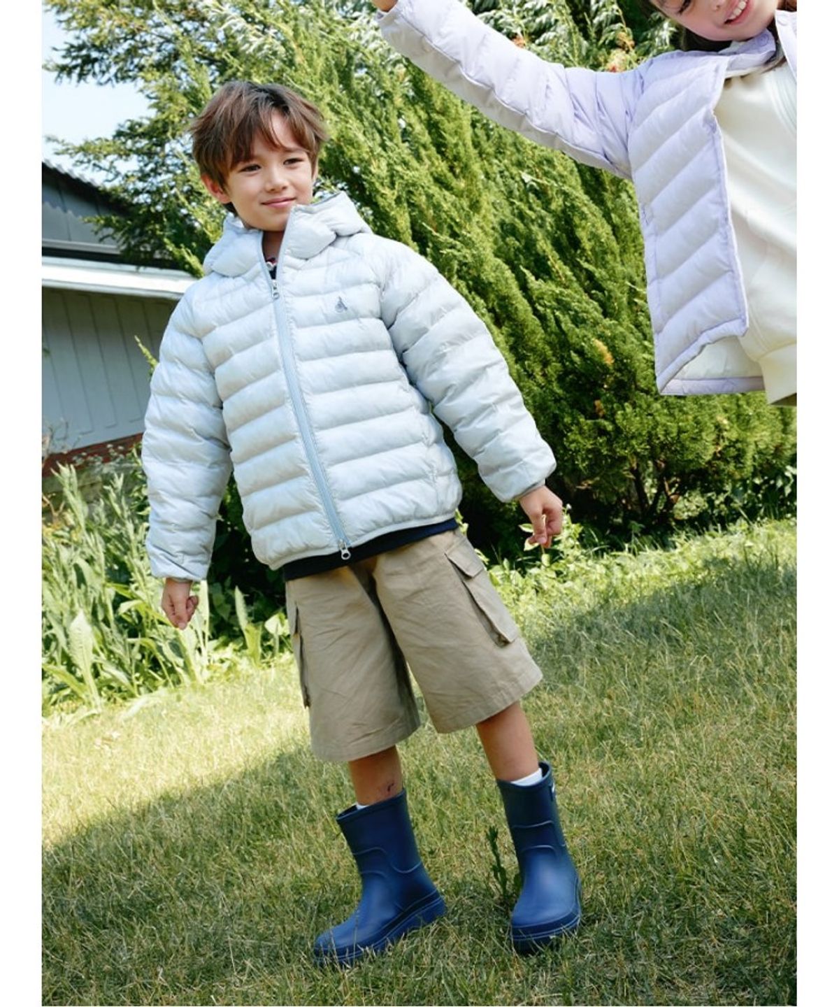 빈폴 키즈(BEANPOLE KIDS) 라이트 한줌 경량 후드 패딩 점퍼  라이트 그레이 (BI6838U022)