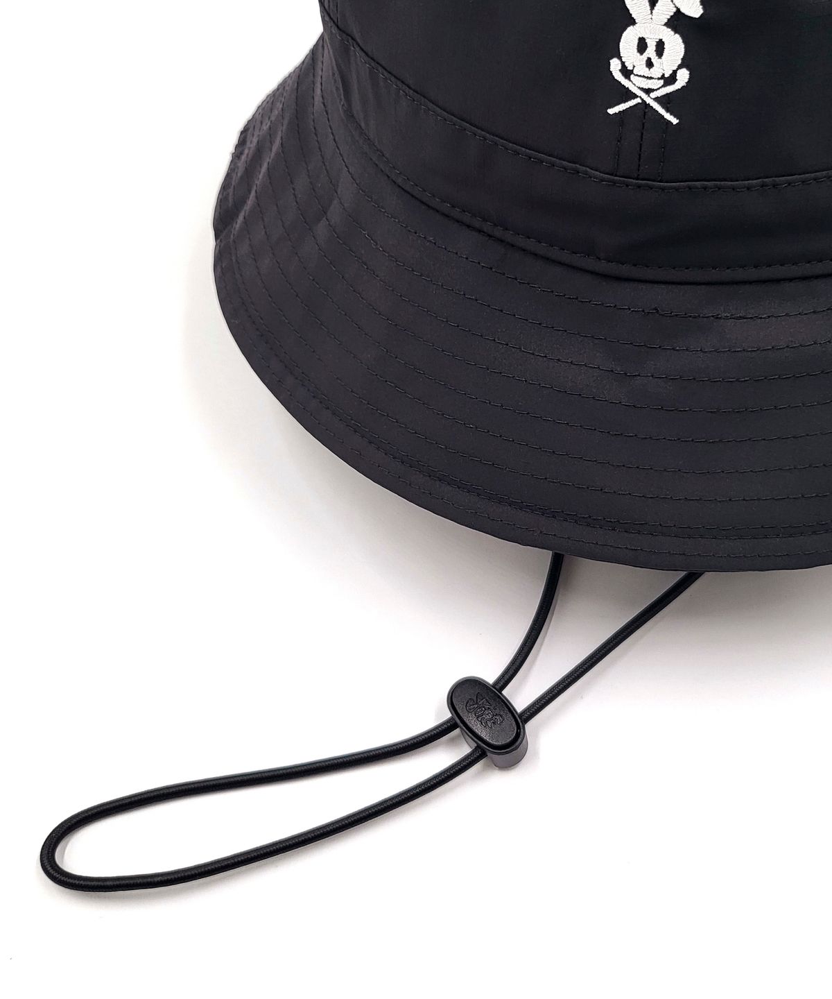 욜프(YORF) YORF LOGO POINT FISHING HAT BLACK 로고 포인트 피싱햇 블랙