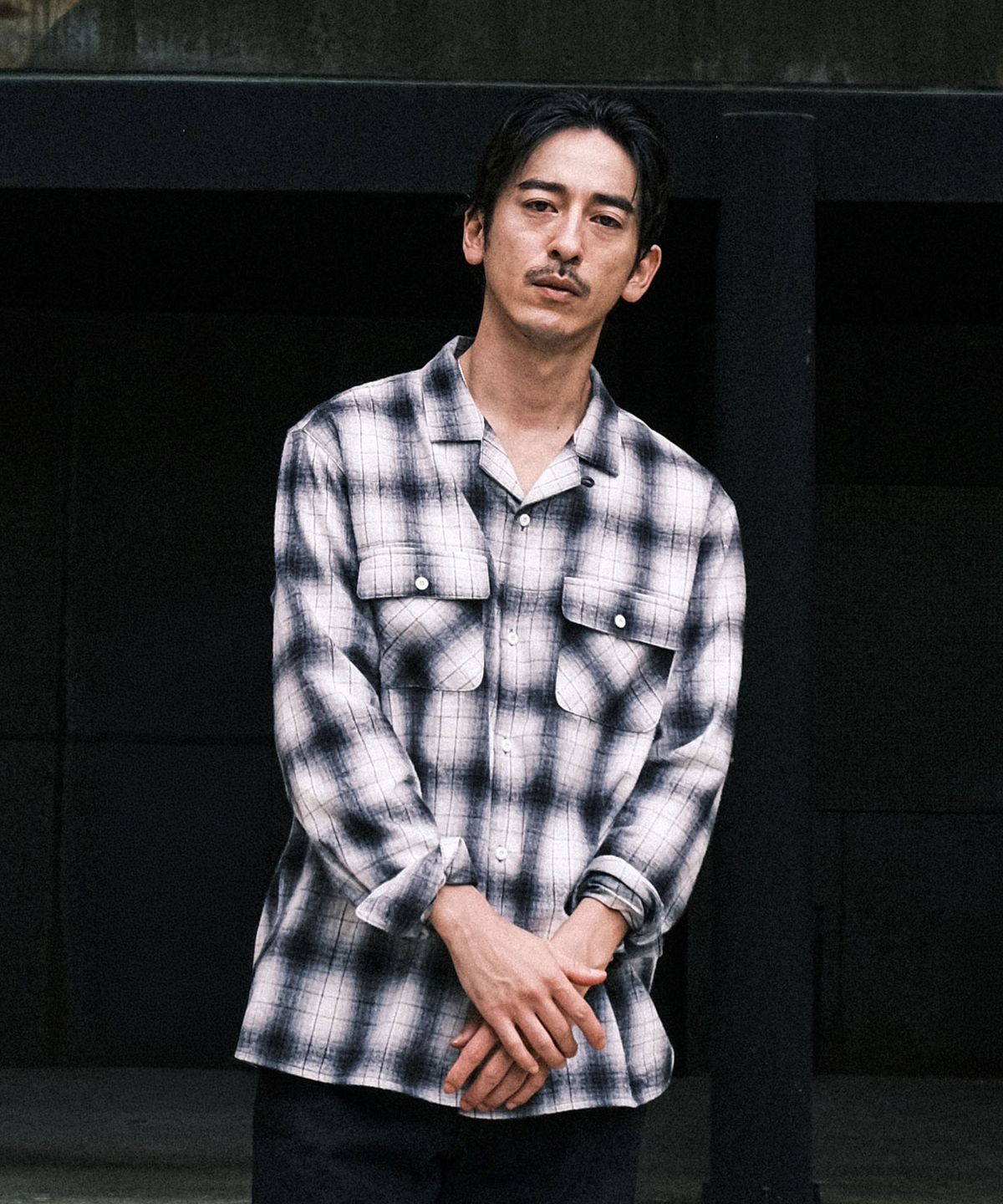 비디알(VDR) OMBRE PLAID SHIRT