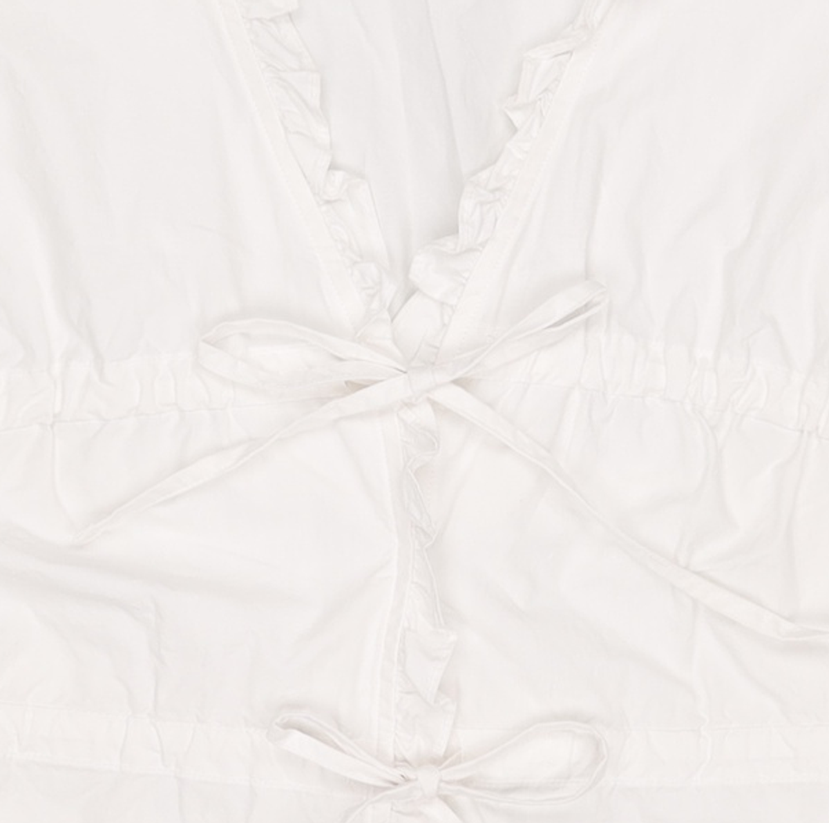 논로컬(NONLOCAL) Ribbon Shirring Puff Sleeve Blouse - White FREE