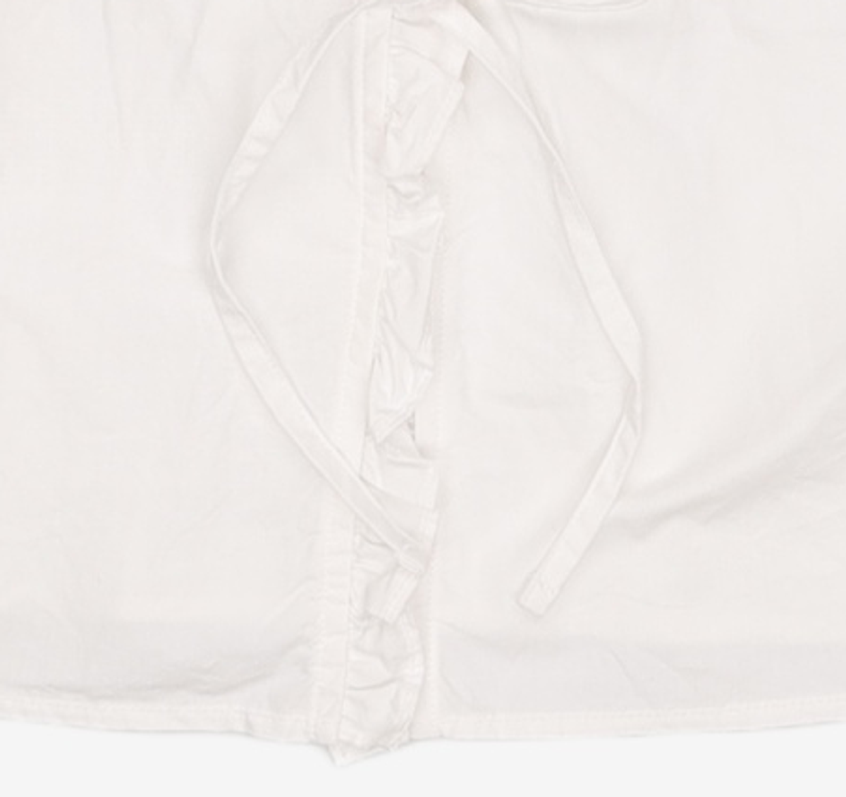 논로컬(NONLOCAL) Ribbon Shirring Puff Sleeve Blouse - White FREE