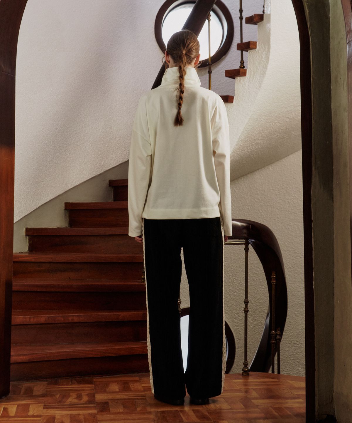 프리터(FRITUR) Turtleneck T-Shirt Ivory_F263TS06
