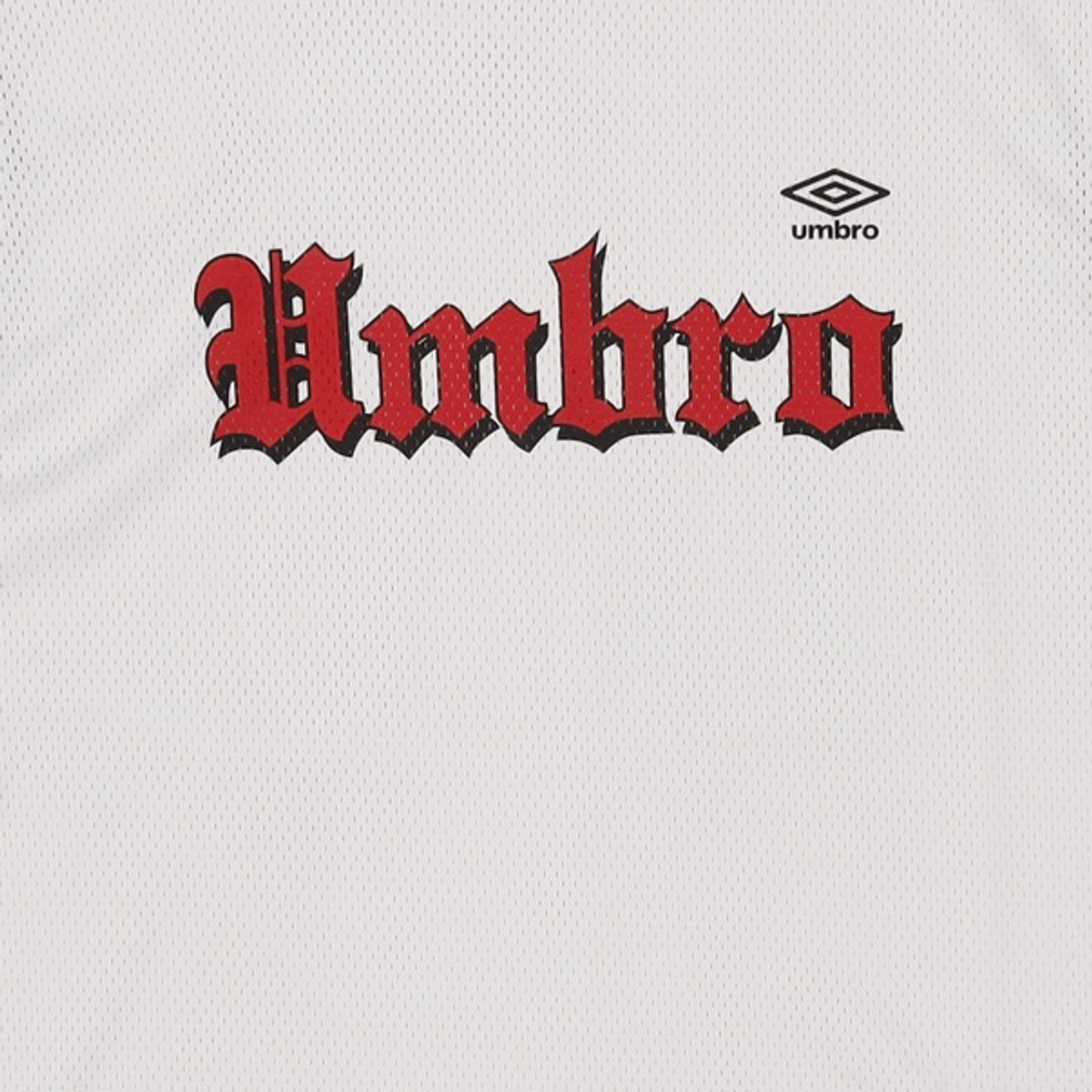 엄브로(UMBRO) 스포티 레터링 메쉬 반팔티셔츠 라이트 그레이(UQ321CRS72) 100