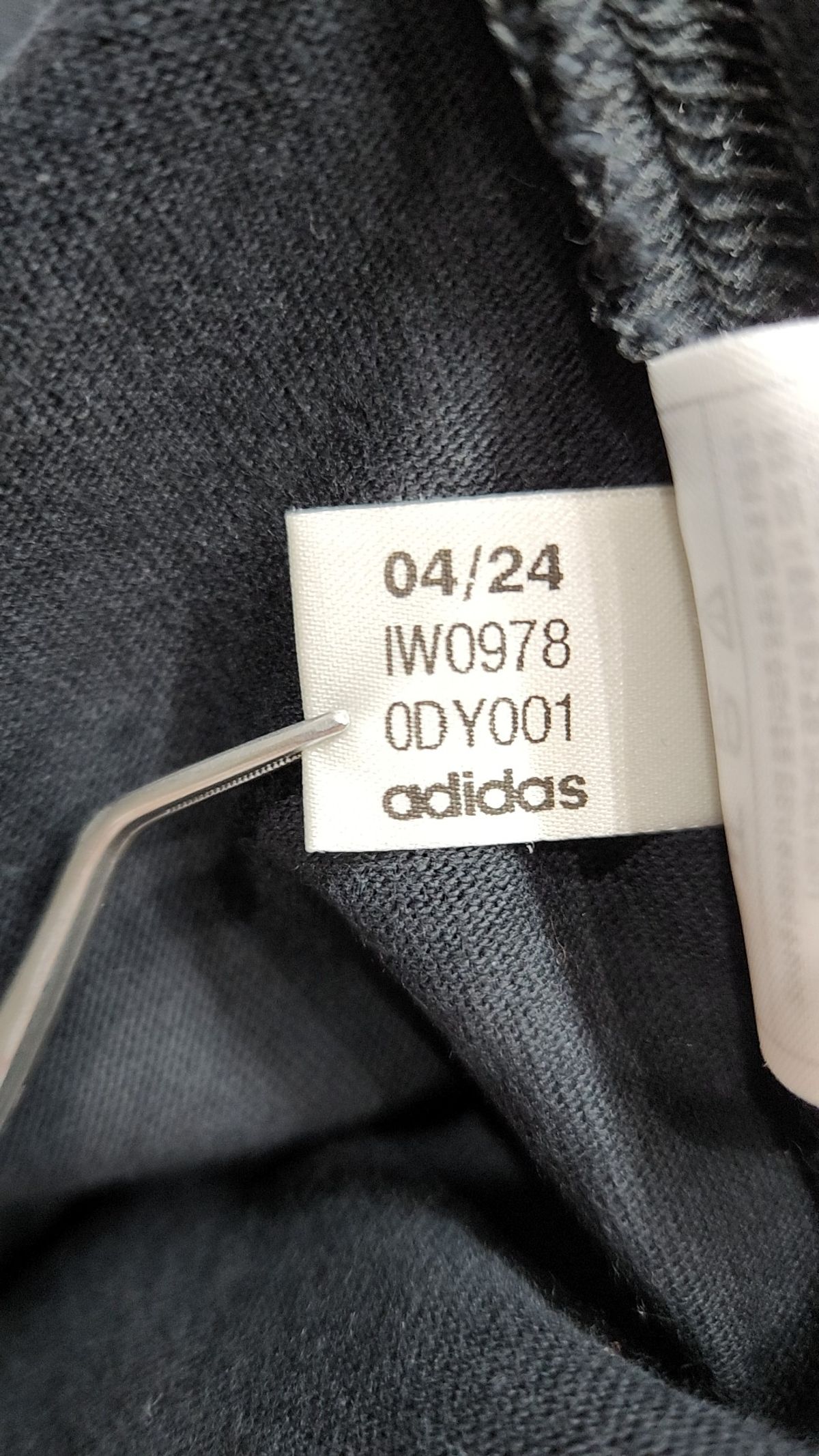 아디다스(ADIDAS) Neuclassics 긴팔 티 - 블랙 / IW0978 XXL