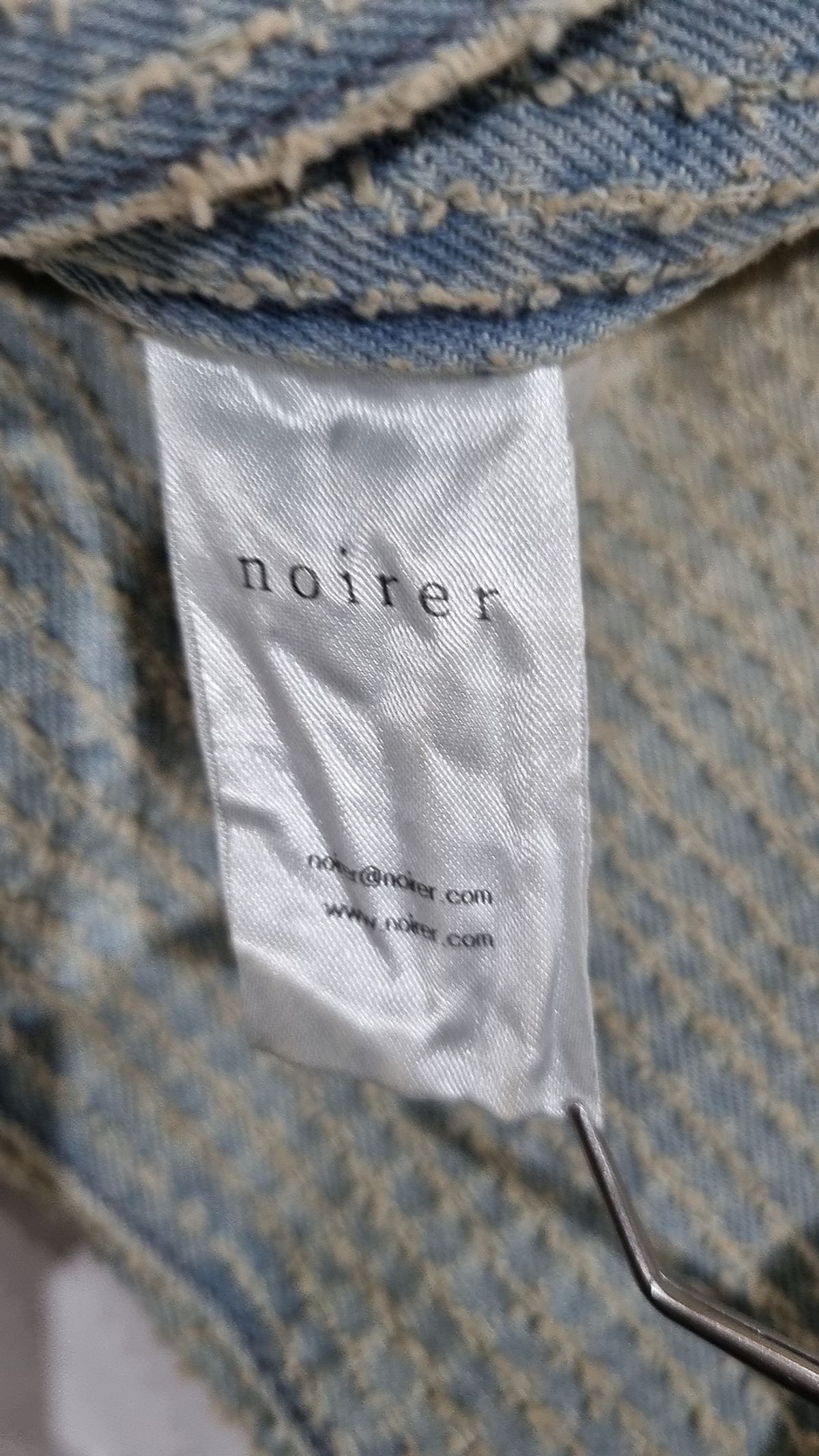 노이어(NOIRER) 데미지 스트라이프 데님 팬츠 (라이트블루) L