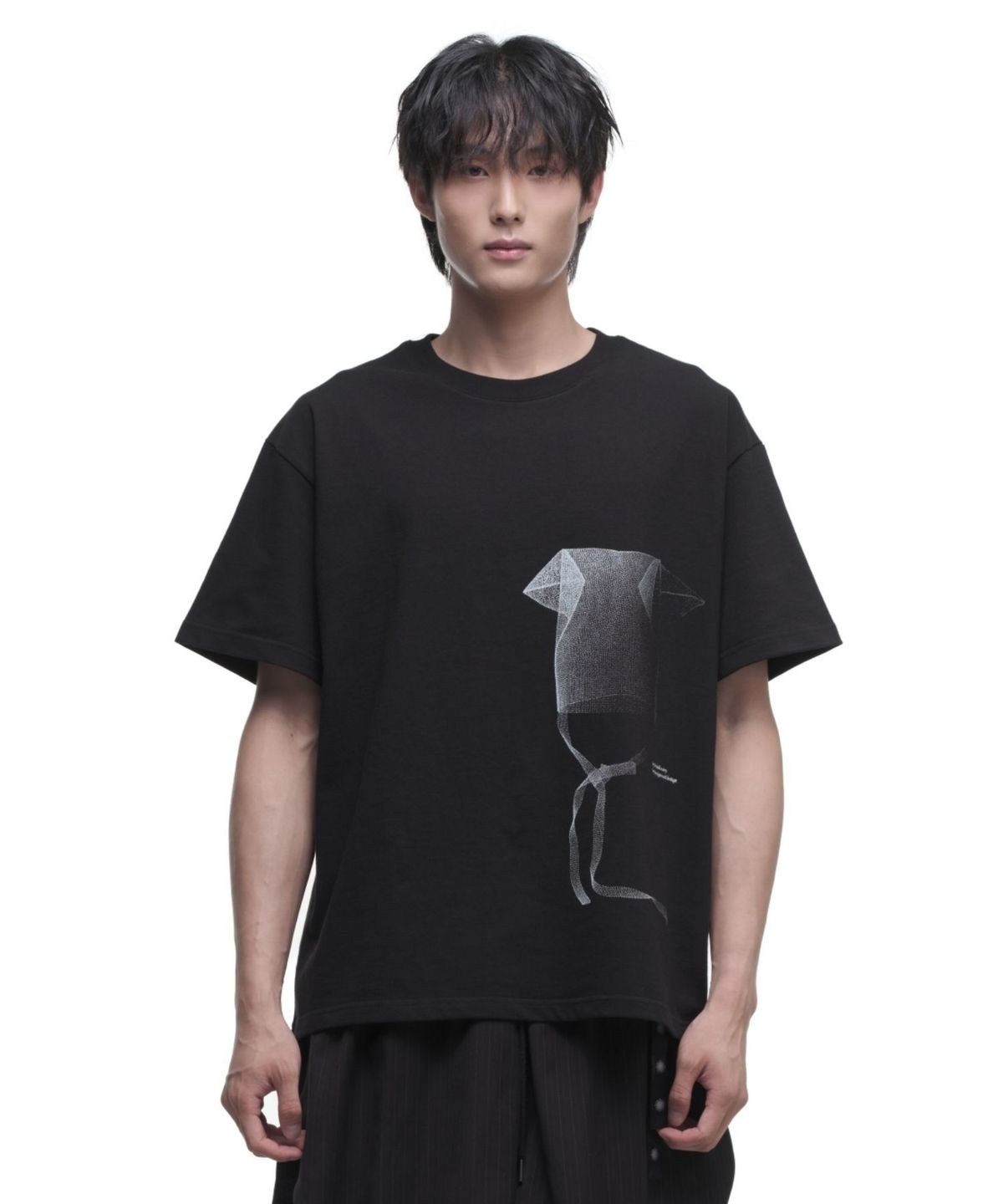 칠 하나 투 구육(71TO96) Graphic Yugun T-shirt (Black)