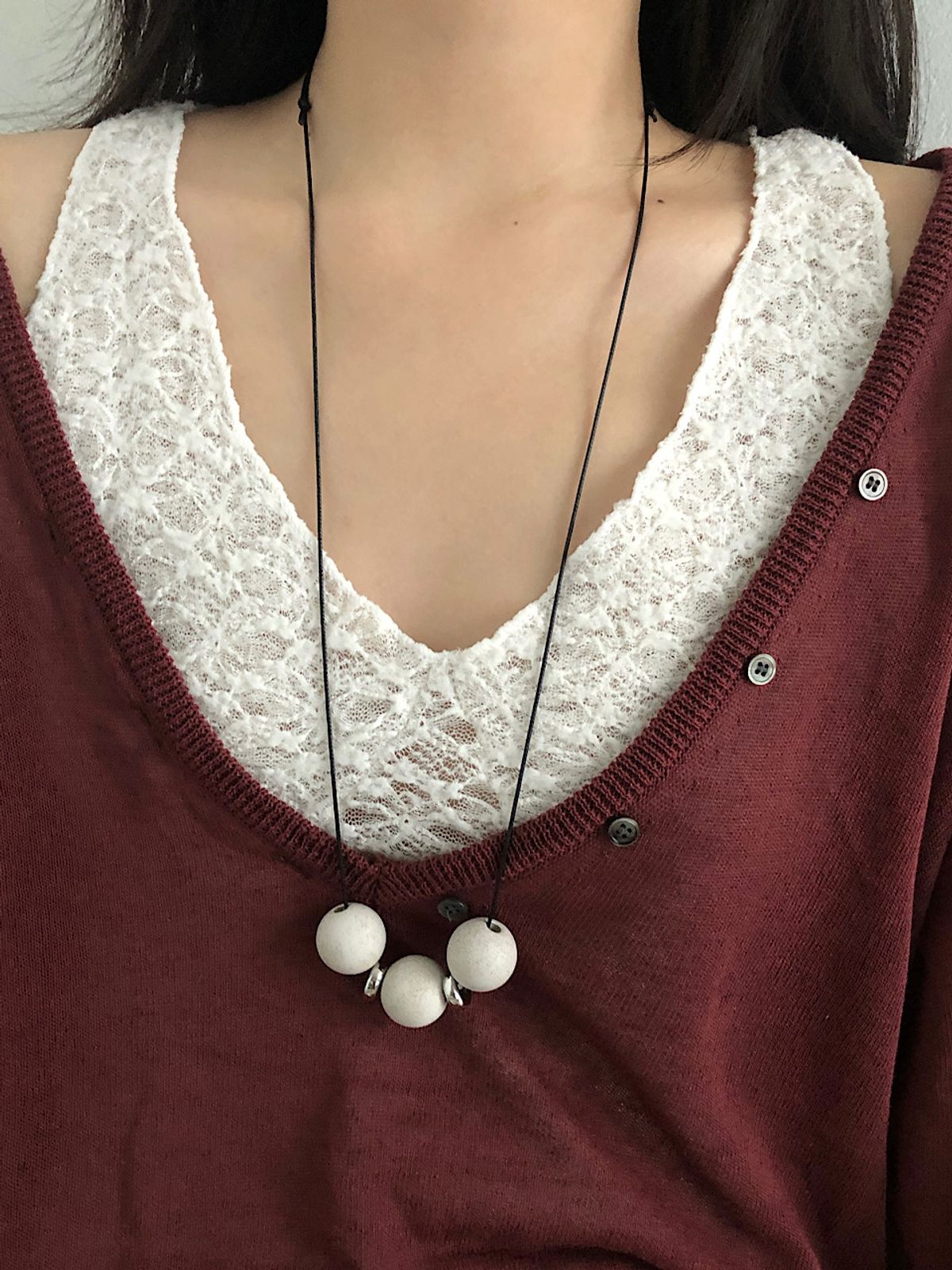 아포엠(APOEM) Wood Orbit Necklace