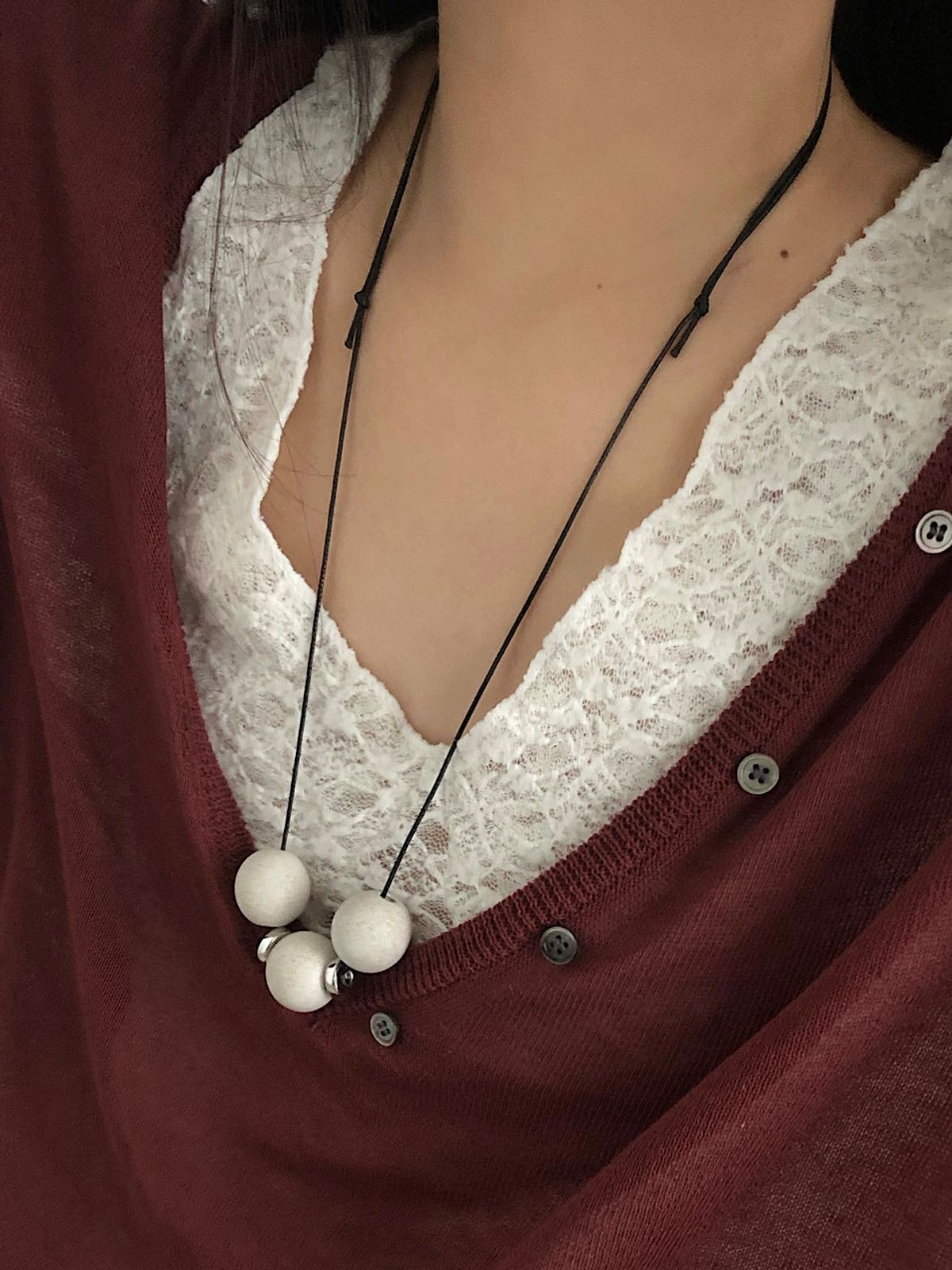 아포엠(APOEM) Wood Orbit Necklace