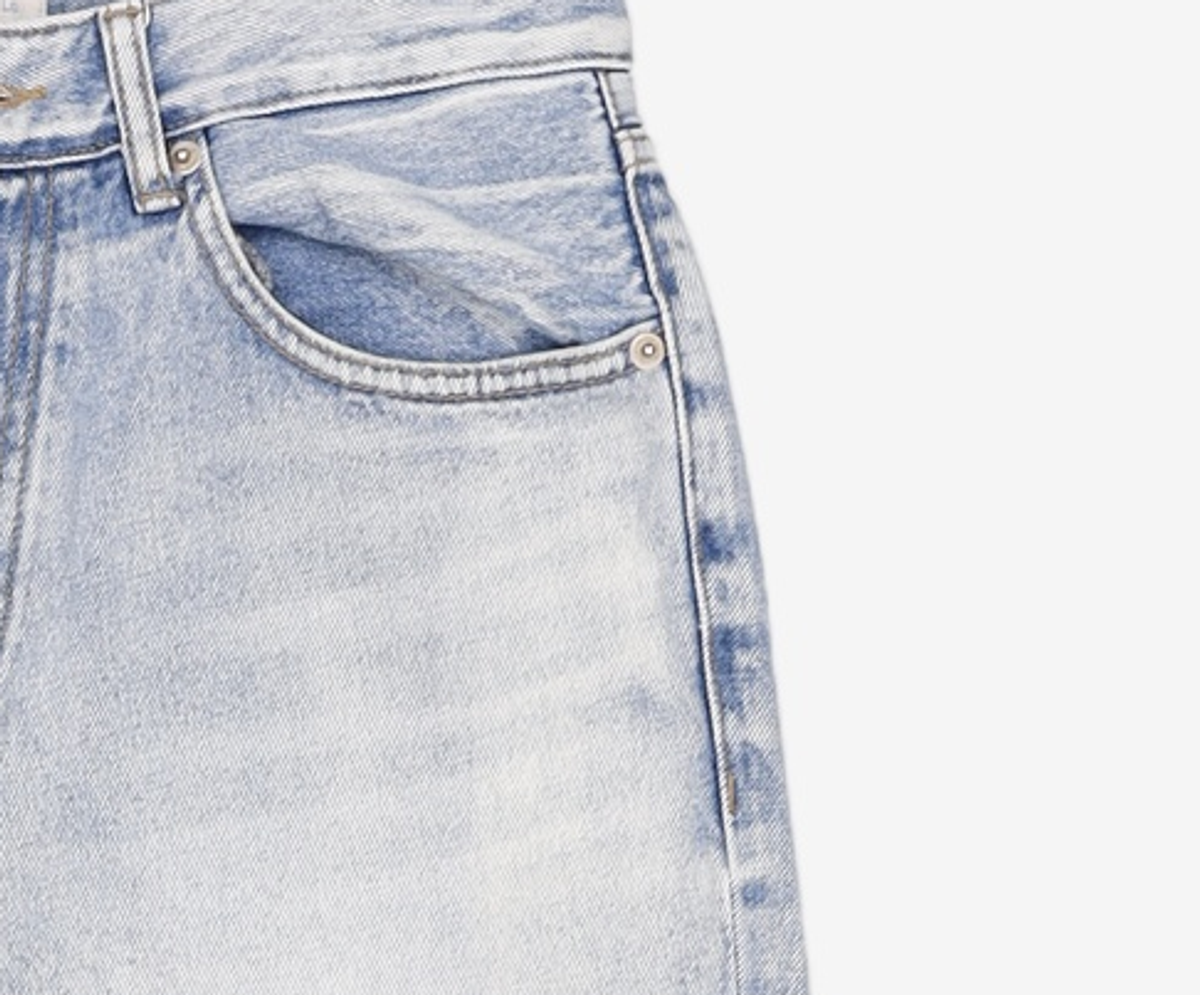 로우클래식(LOW CLASSIC) RELAXED FIT JEANS_LIGHT BLUE_LC241_PT13LU M