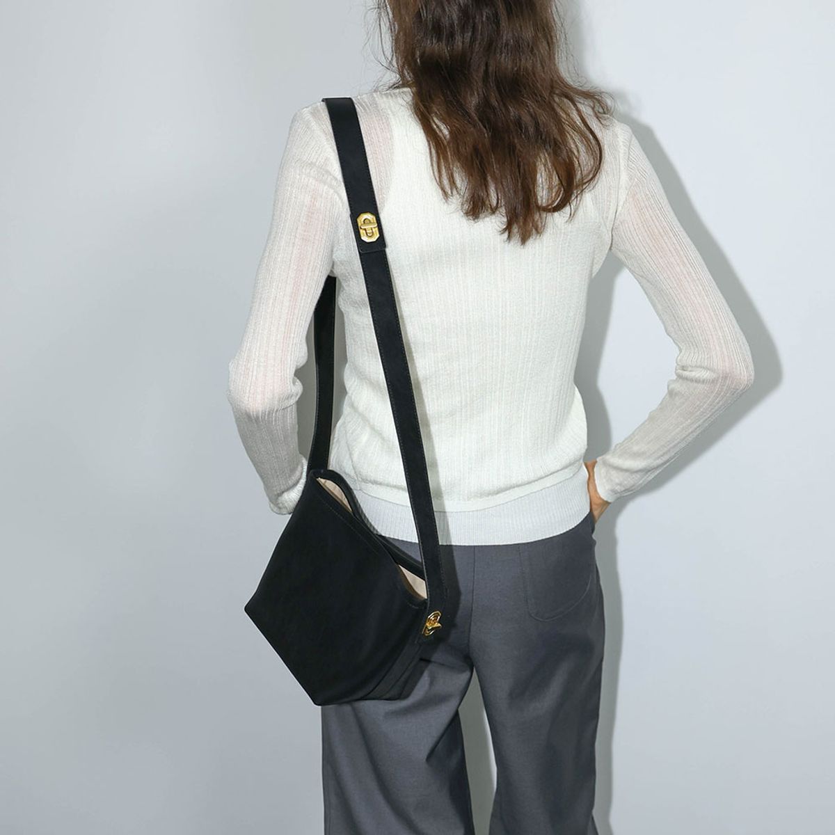던드롭(DUNDROP) DD_Soft hobo shoulder bag