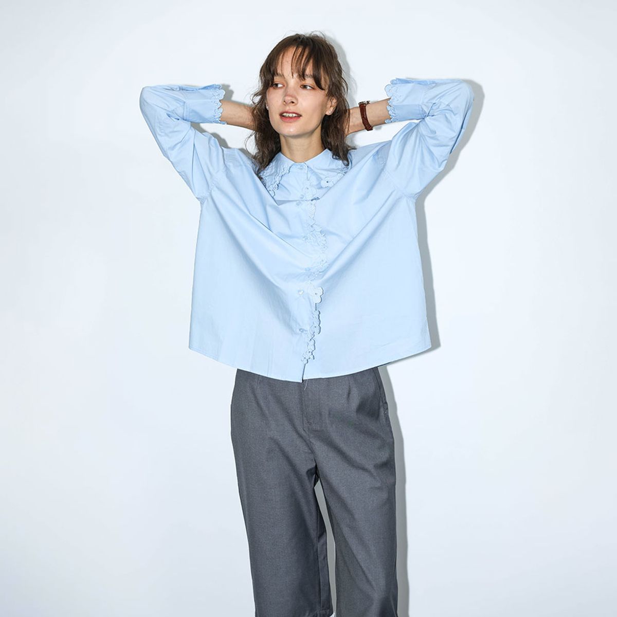 던드롭(DUNDROP) DD_Floral embroidery shirt