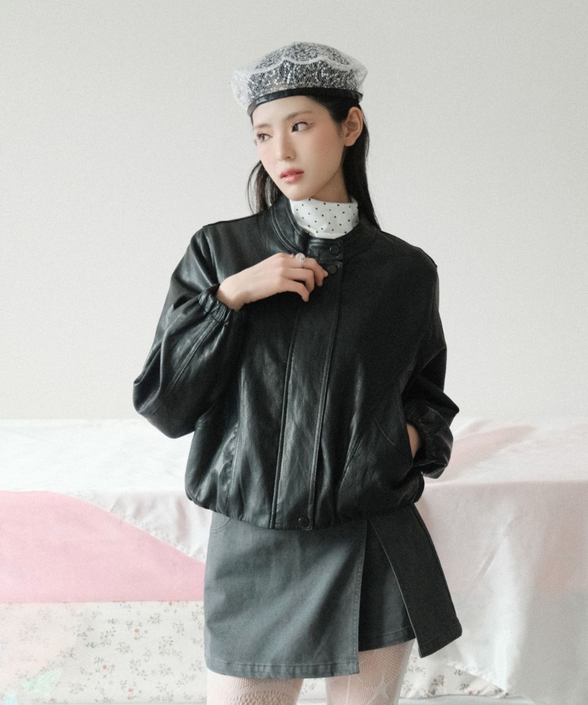 쿨키튼(KOOLKITTEN) Minimal Collar Faux Leather Jacket 2colors