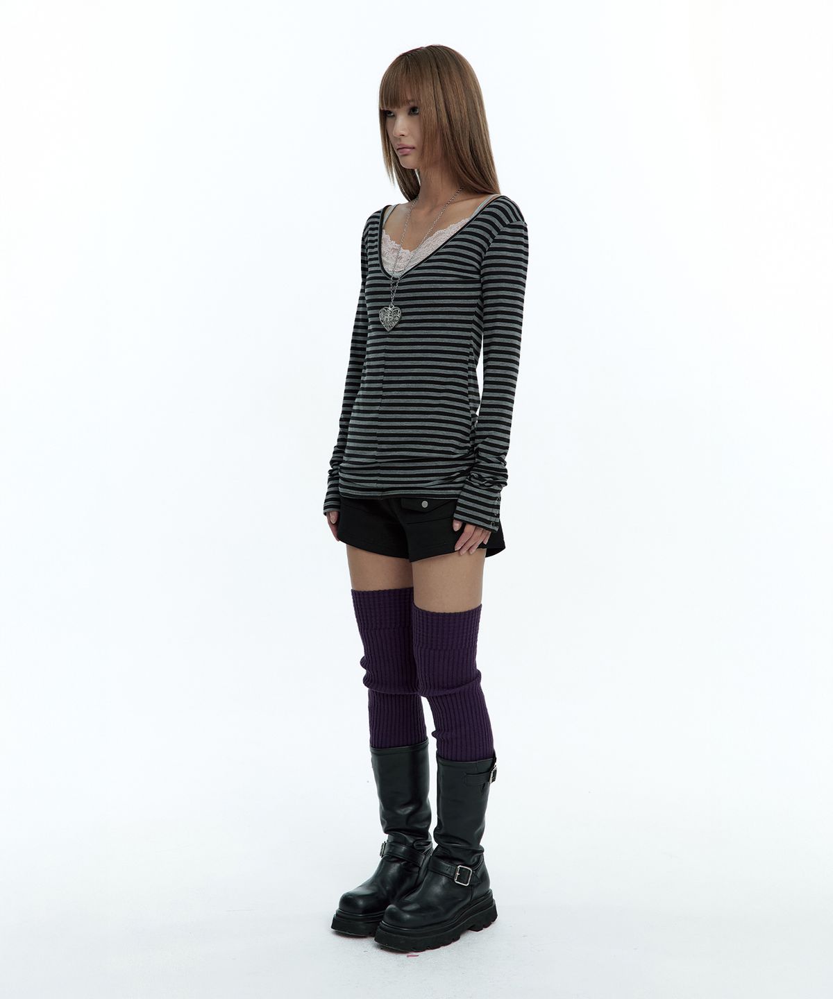 러프넥(ROUGHNECK) Deep U-neck Long Sleeve Stripe