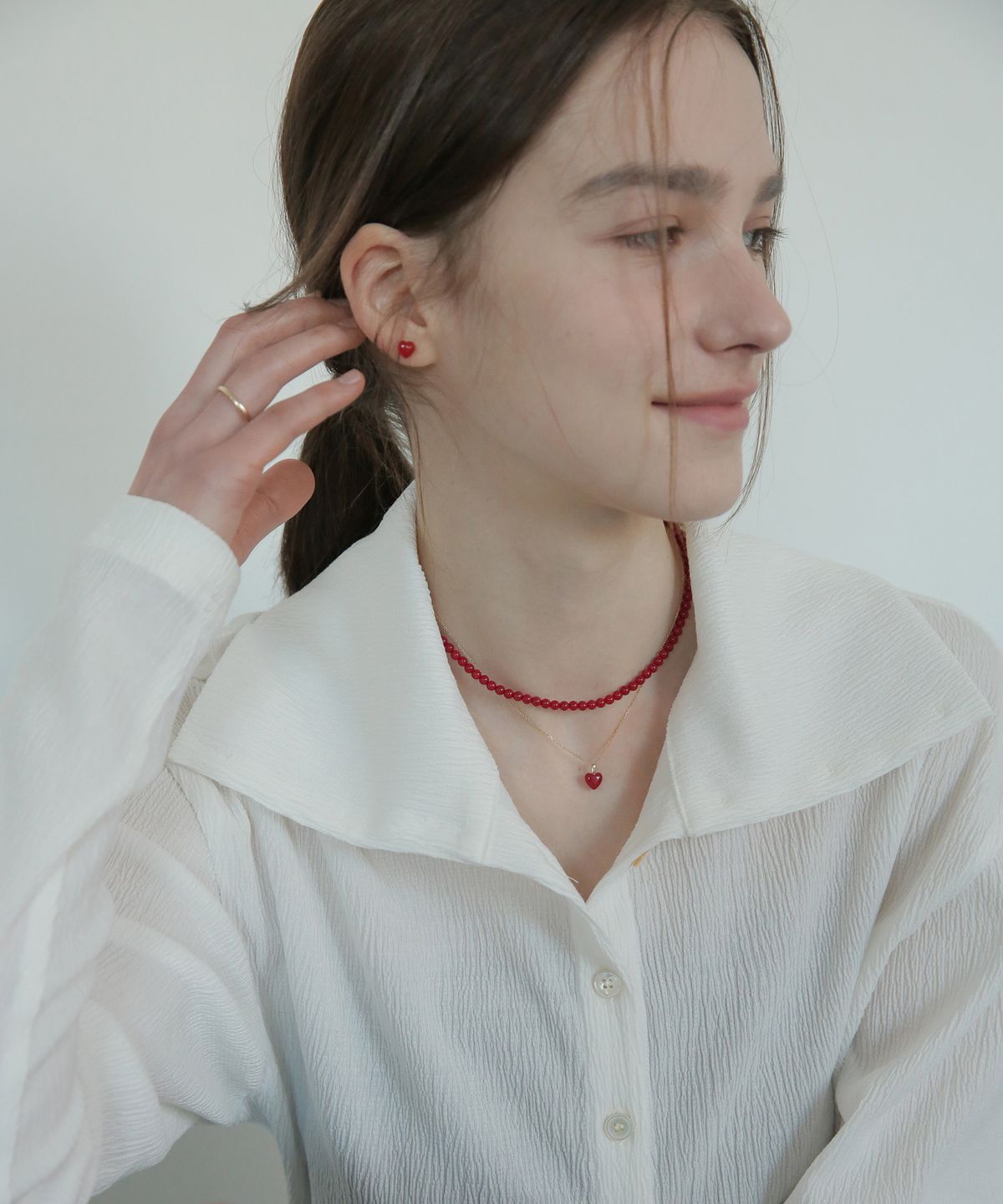 모던라이크(MODERN LIKE) [ Silver ] 산호 레드 진주 목걸이 4mm