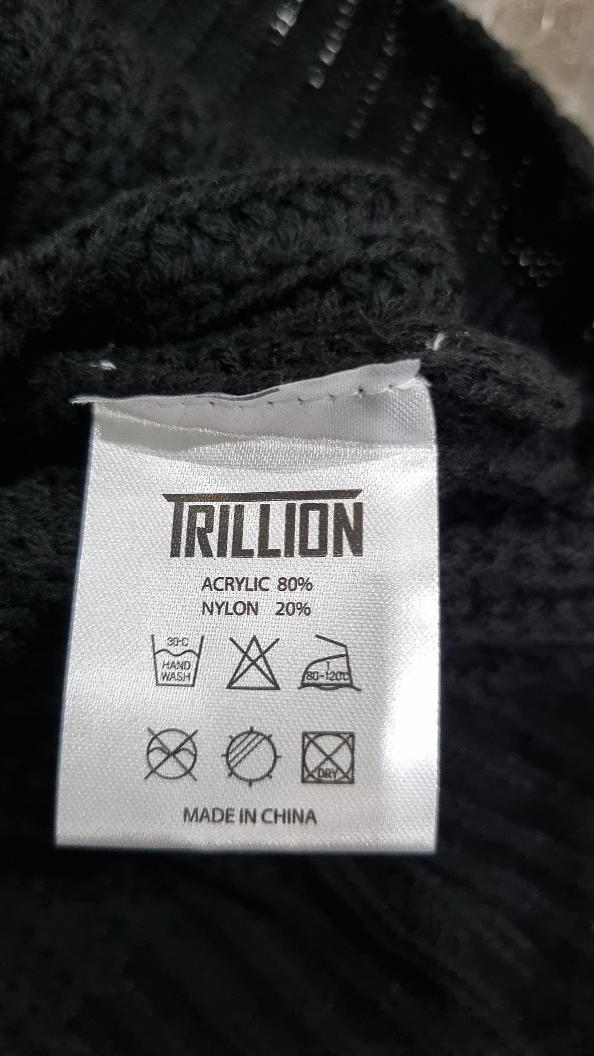 트릴리온(TRILLION) 니트/스웨터 L
