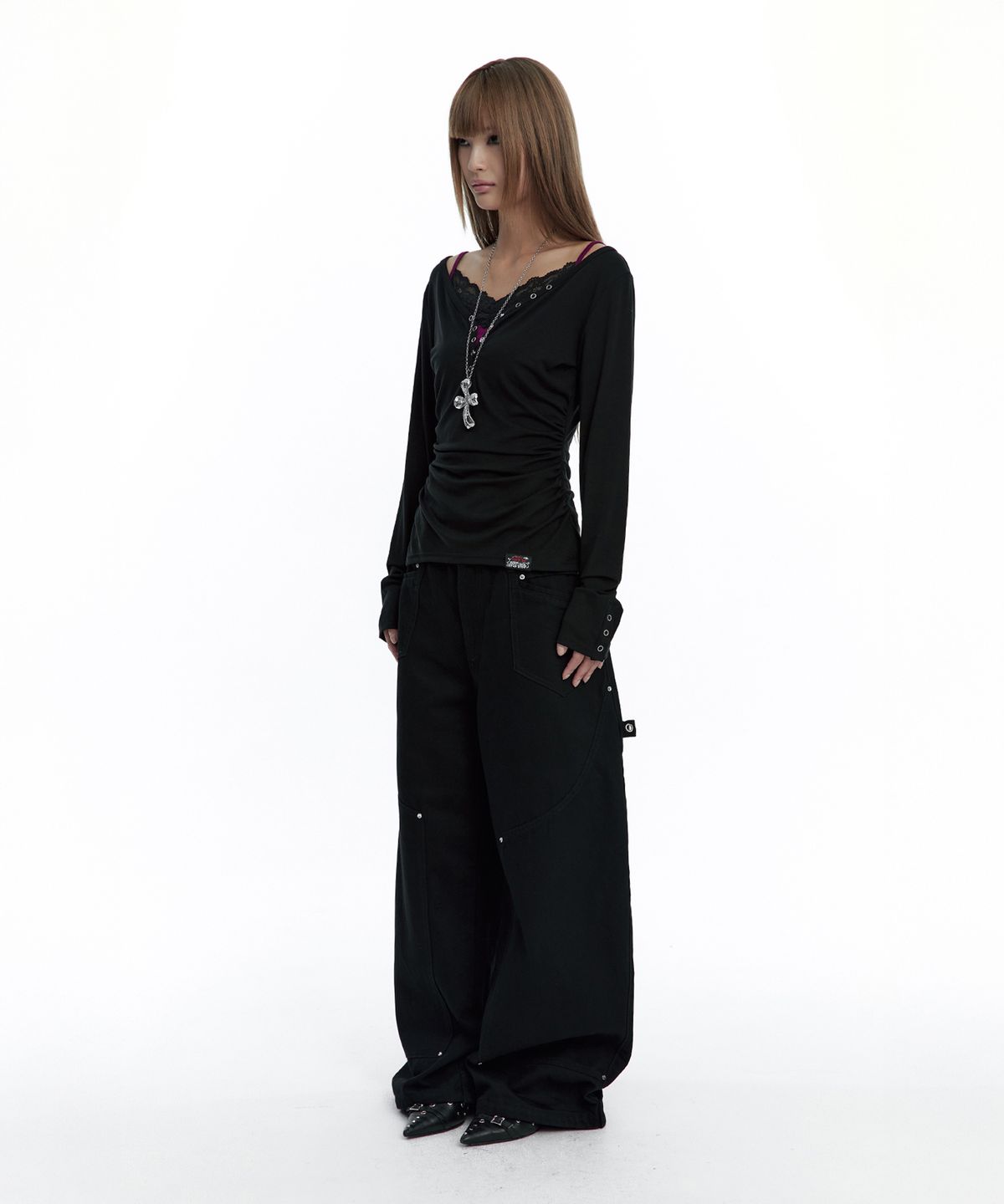 러프넥(ROUGHNECK) Shirring Henlyneck Long Sleeve Black