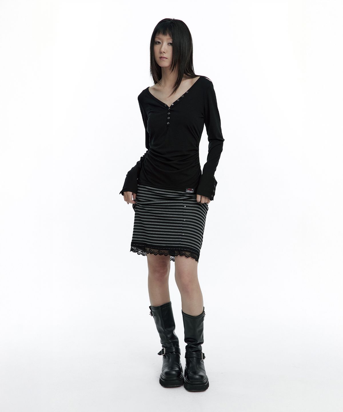 러프넥(ROUGHNECK) Shirring Henlyneck Long Sleeve Black