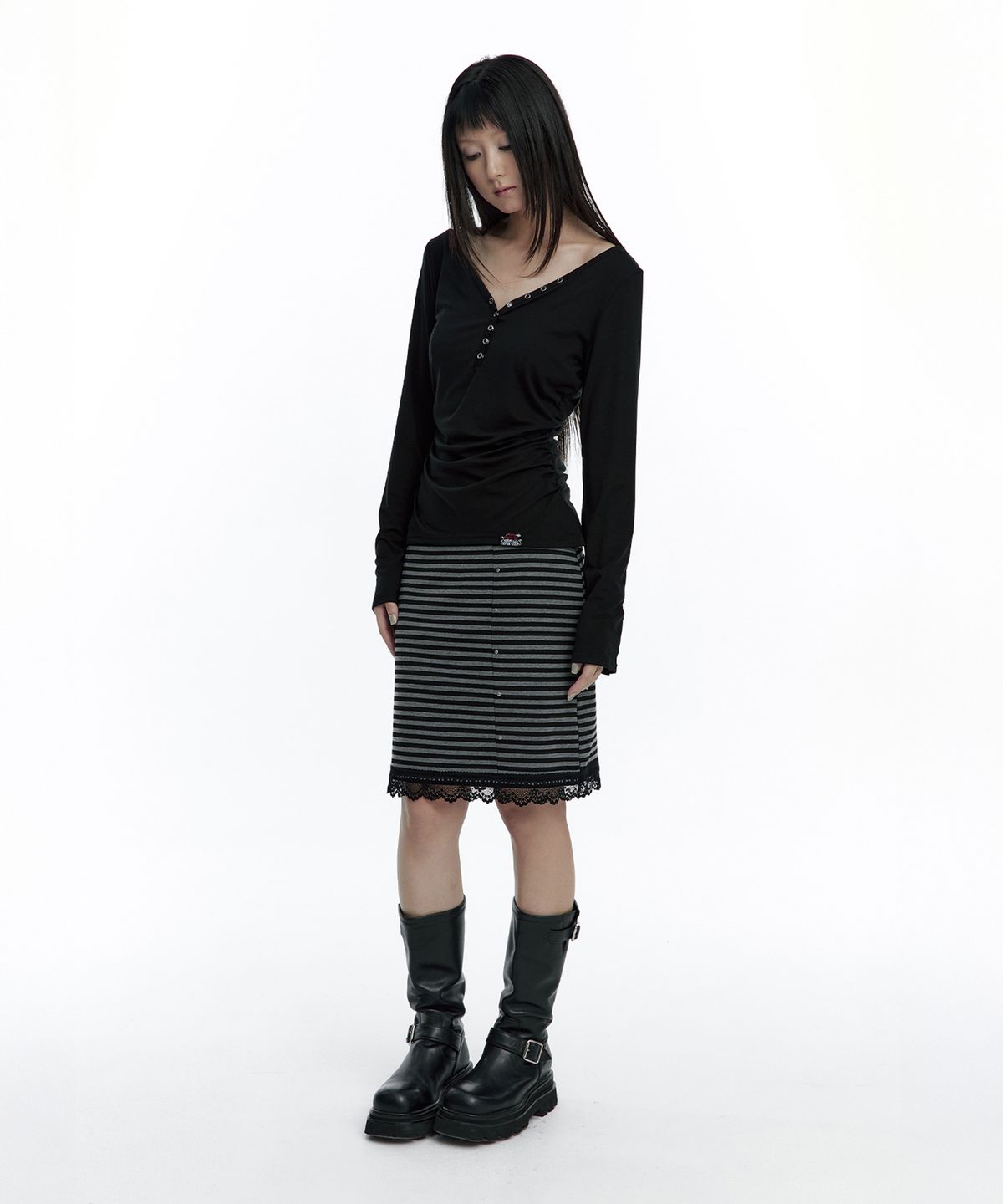 러프넥(ROUGHNECK) Shirring Henlyneck Long Sleeve Black