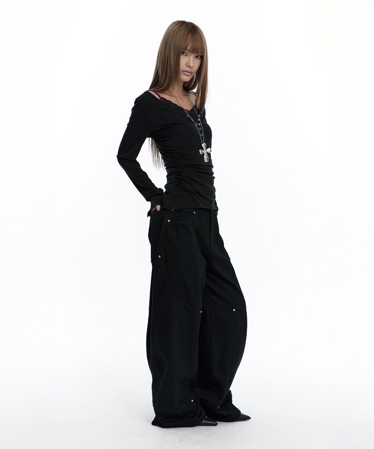 러프넥(ROUGHNECK) Shirring Henlyneck Long Sleeve Black