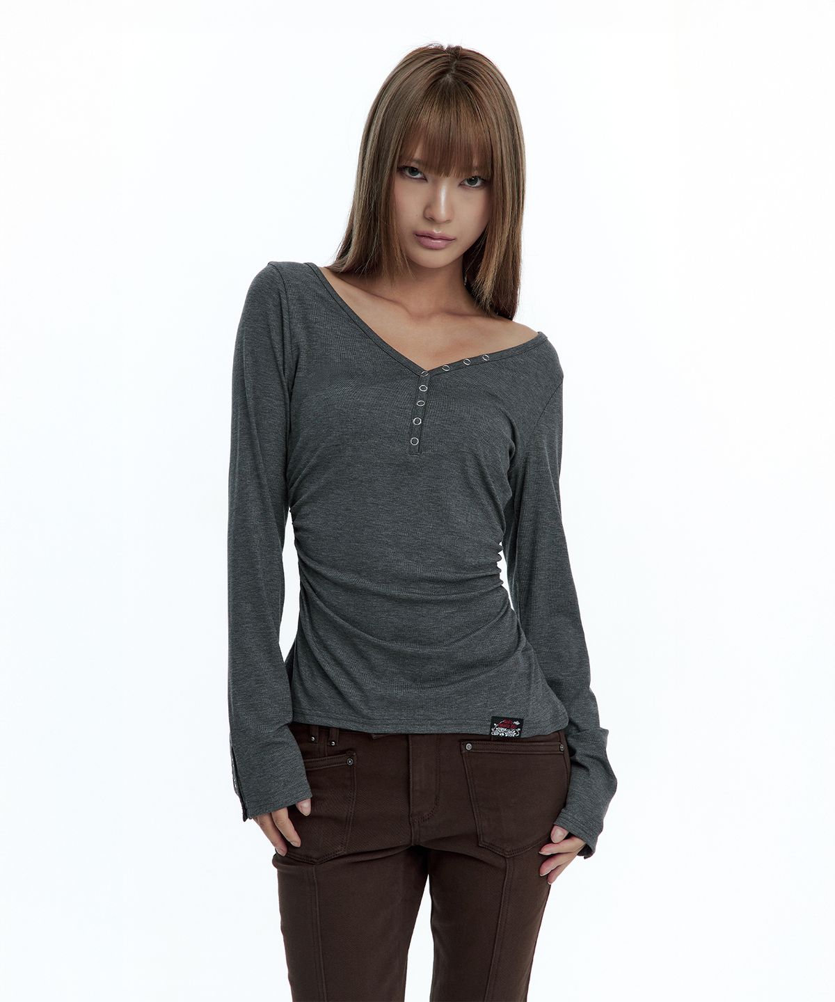 러프넥(ROUGHNECK) Shirring Henlyneck Long Sleeve Charcoal