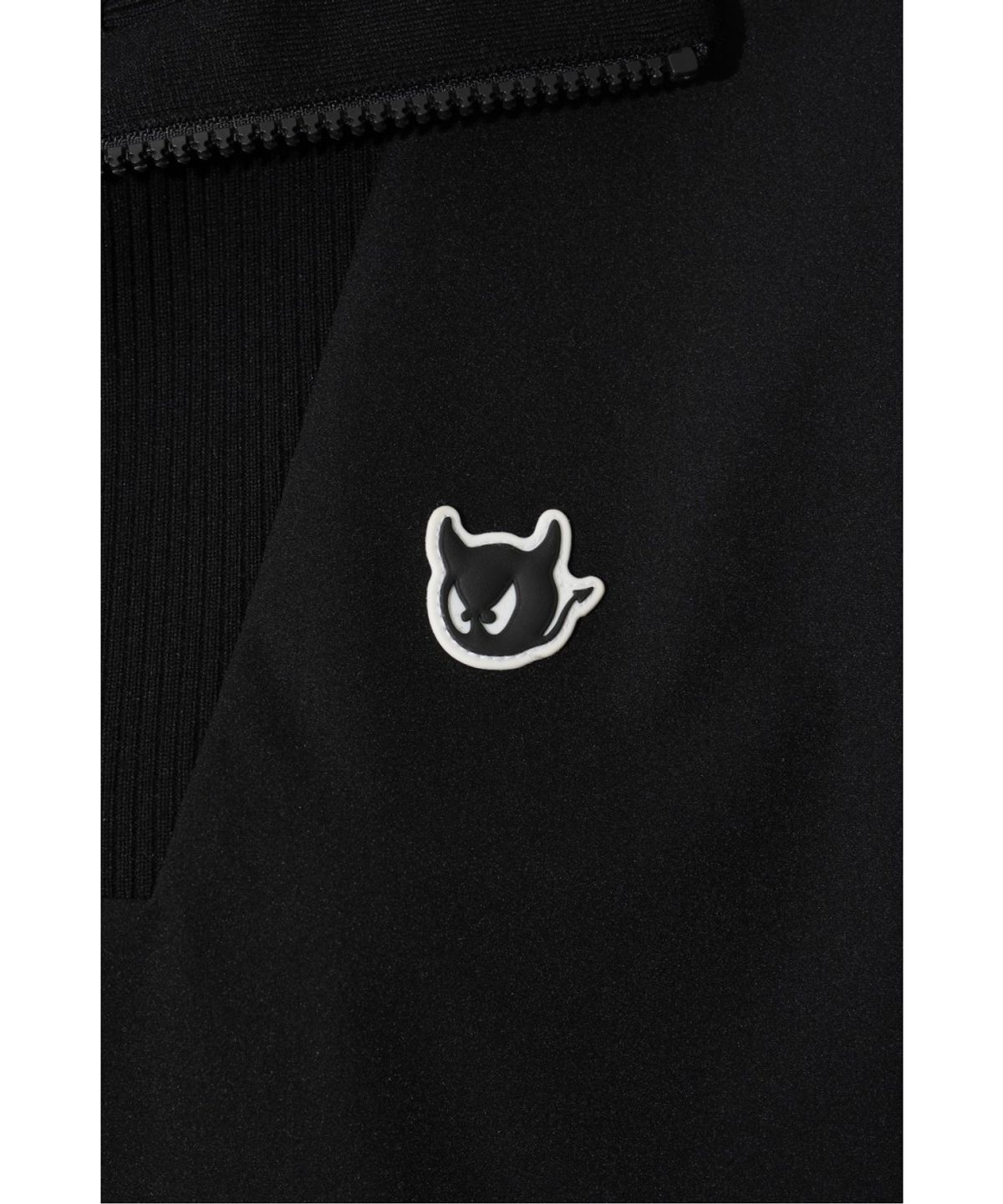 왁(WAAC) Women Knit Collar Woven Quarter-zip Pullover WWTBA26604BKX