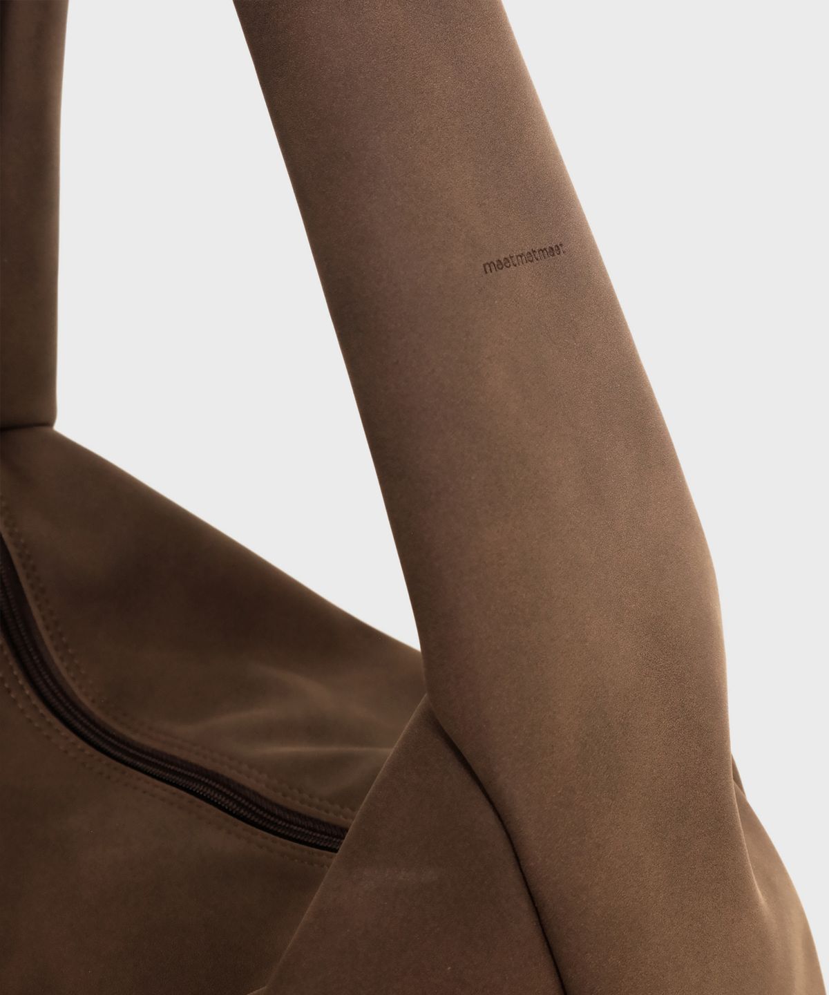 밋맷밋(MEETMETMEET) Loop suede brown