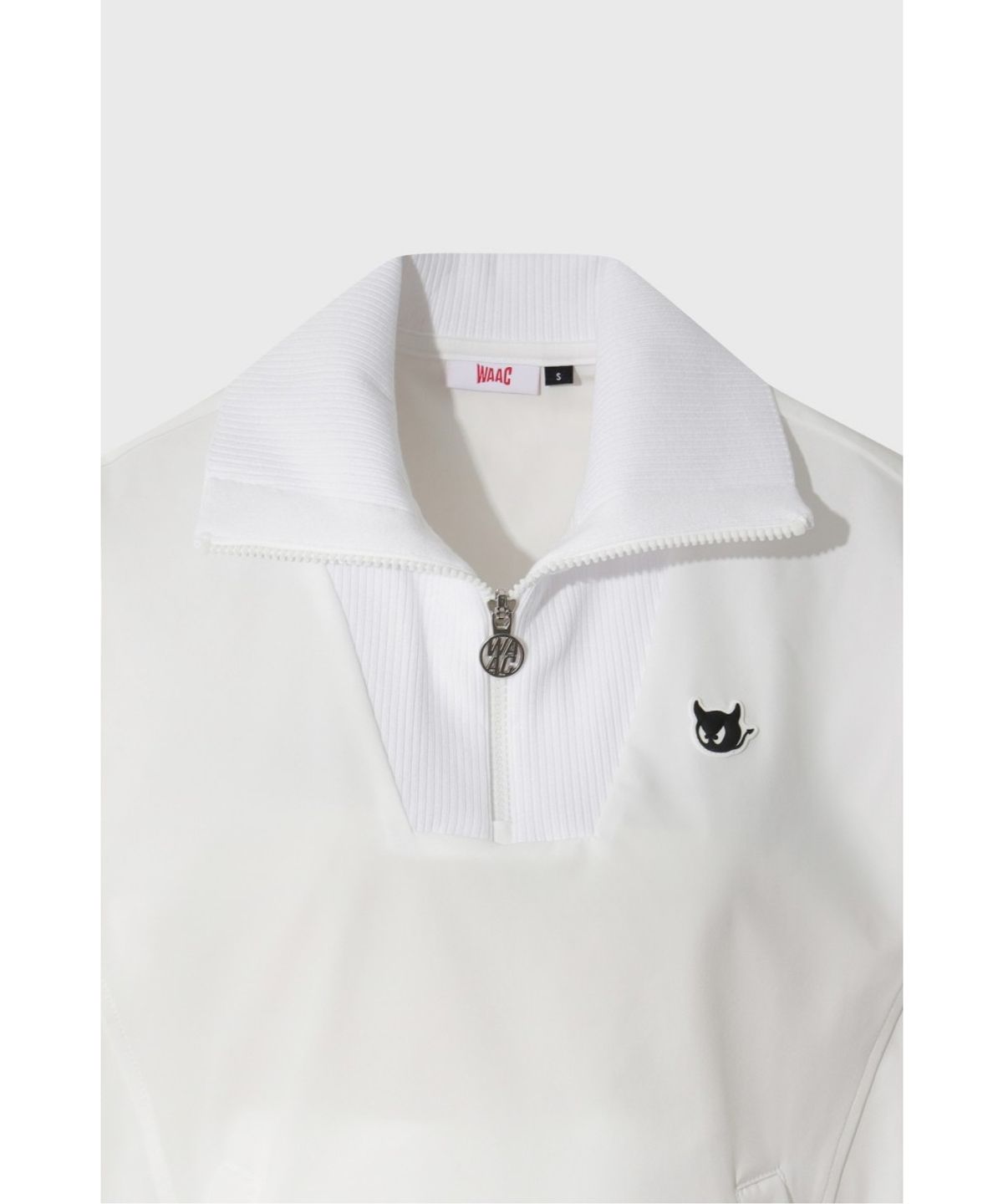 왁(WAAC) Women Knit Collar Woven Quarter-zip Pullover WWTBA26604IVX