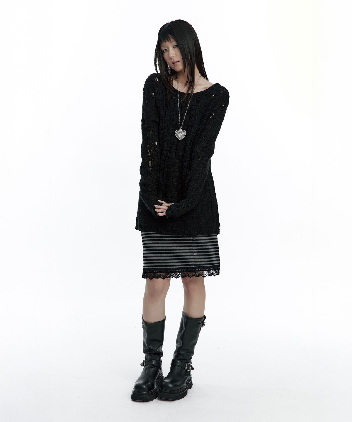 러프넥(ROUGHNECK) Damaged Graphic Knit Black