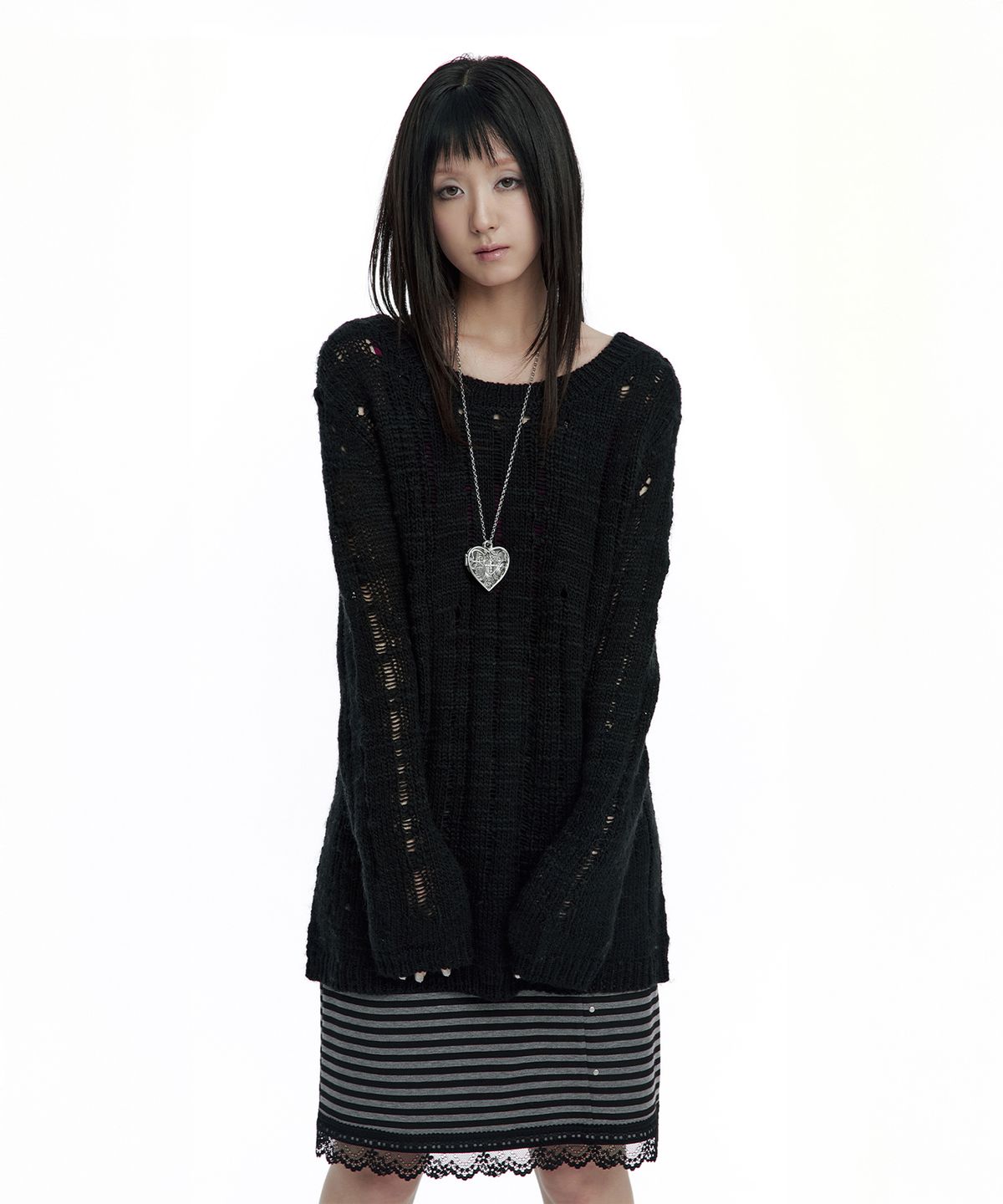 러프넥(ROUGHNECK) Damaged Graphic Knit Black
