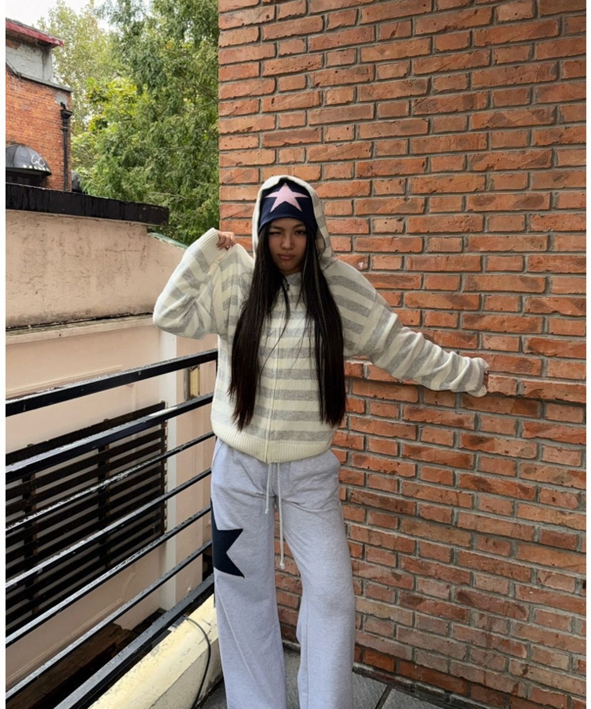 섭듀드(SUBDUED) Hooded Cardigan (GREY CREAM)