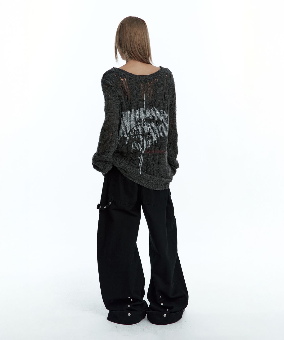 러프넥(ROUGHNECK) Damaged Graphic Knit Charcoal