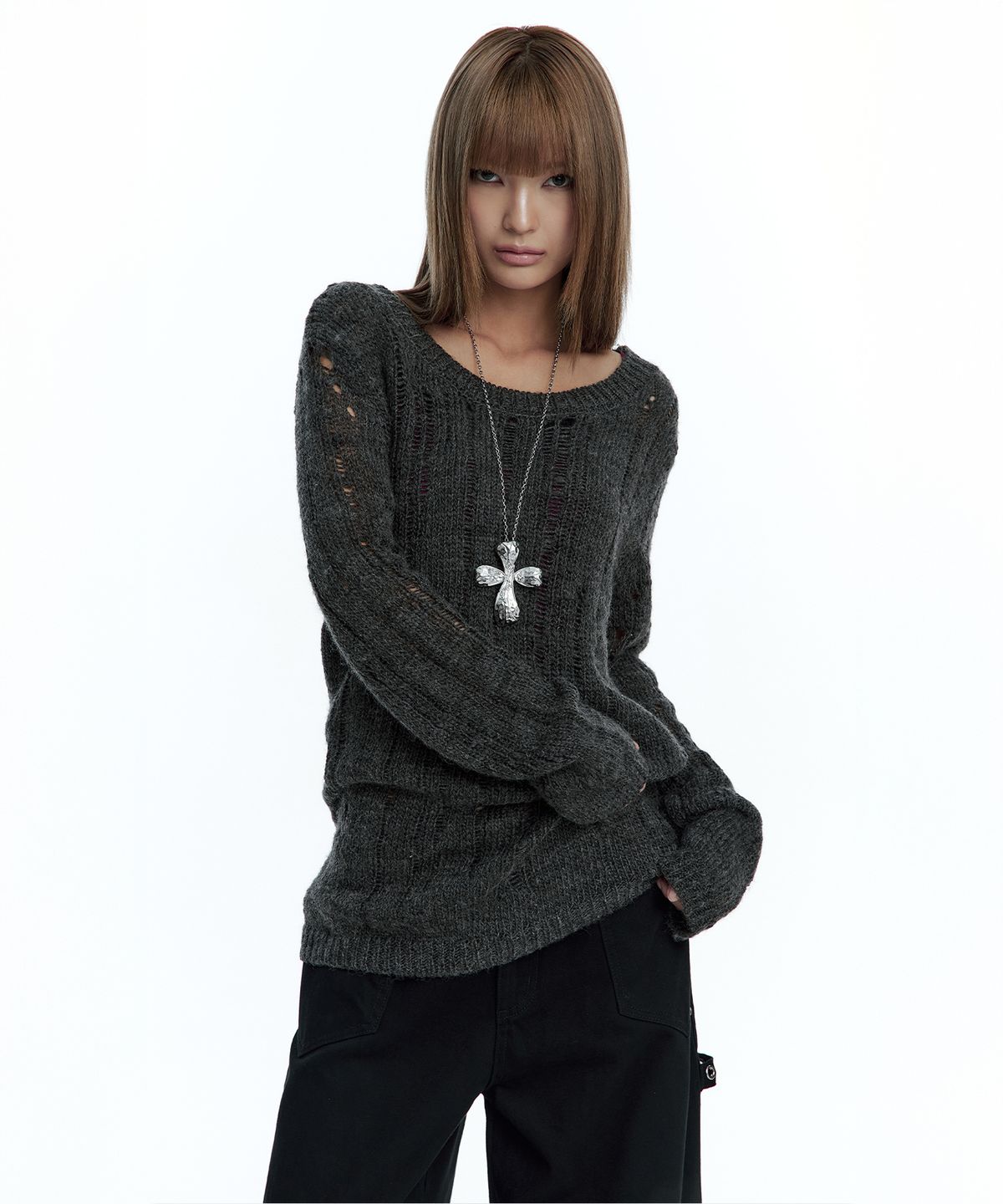 러프넥(ROUGHNECK) Damaged Graphic Knit Charcoal