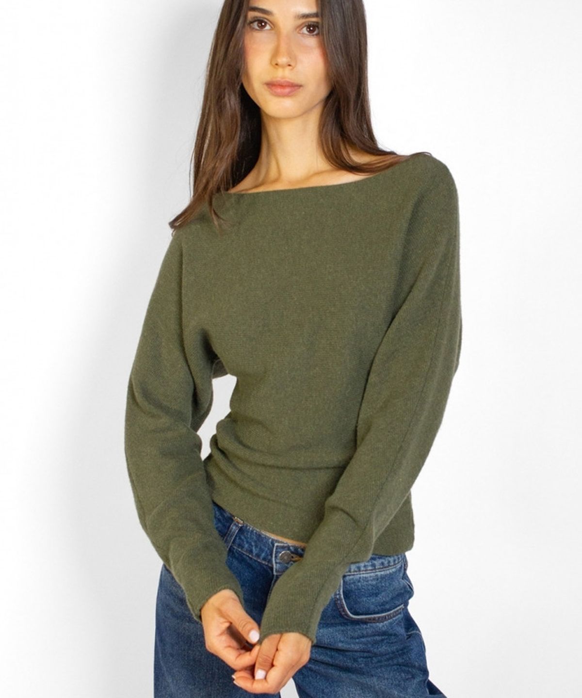 섭듀드(SUBDUED) Boat-neck Sweater (ARMY GREEN)