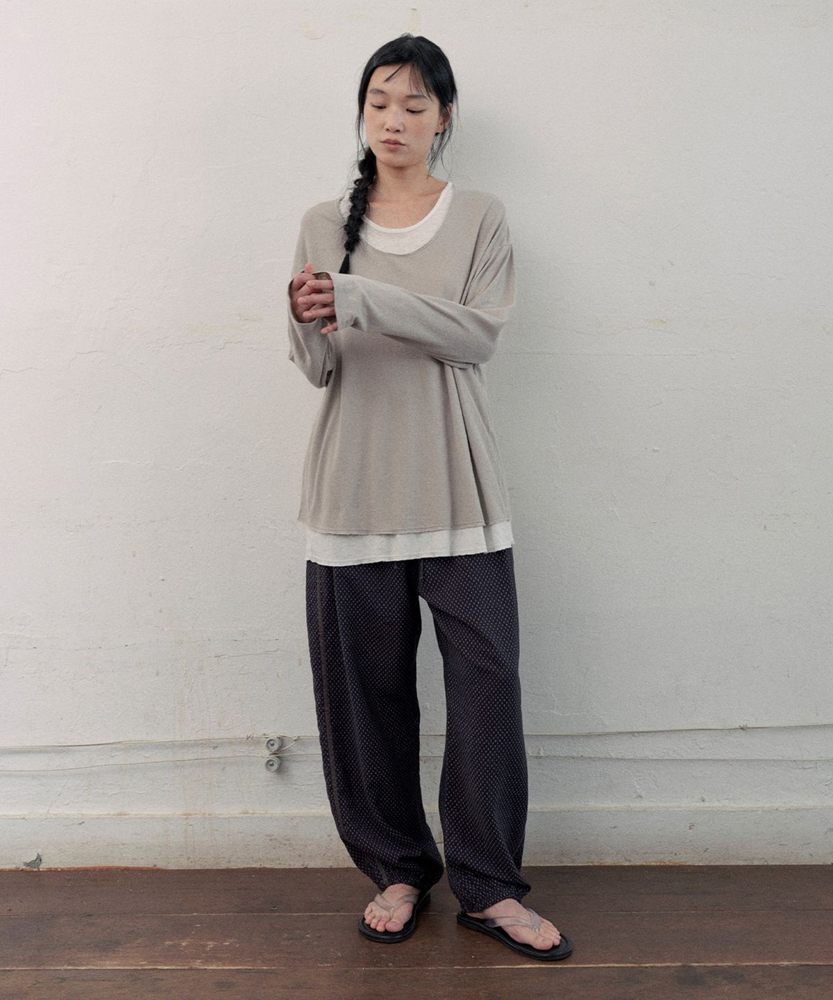 모노크롬(MONOCHROME) aube layered t-shirt (2color)
