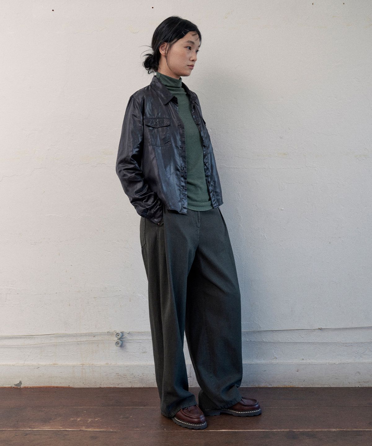 모노크롬(MONOCHROME) haily leather shirt (black)