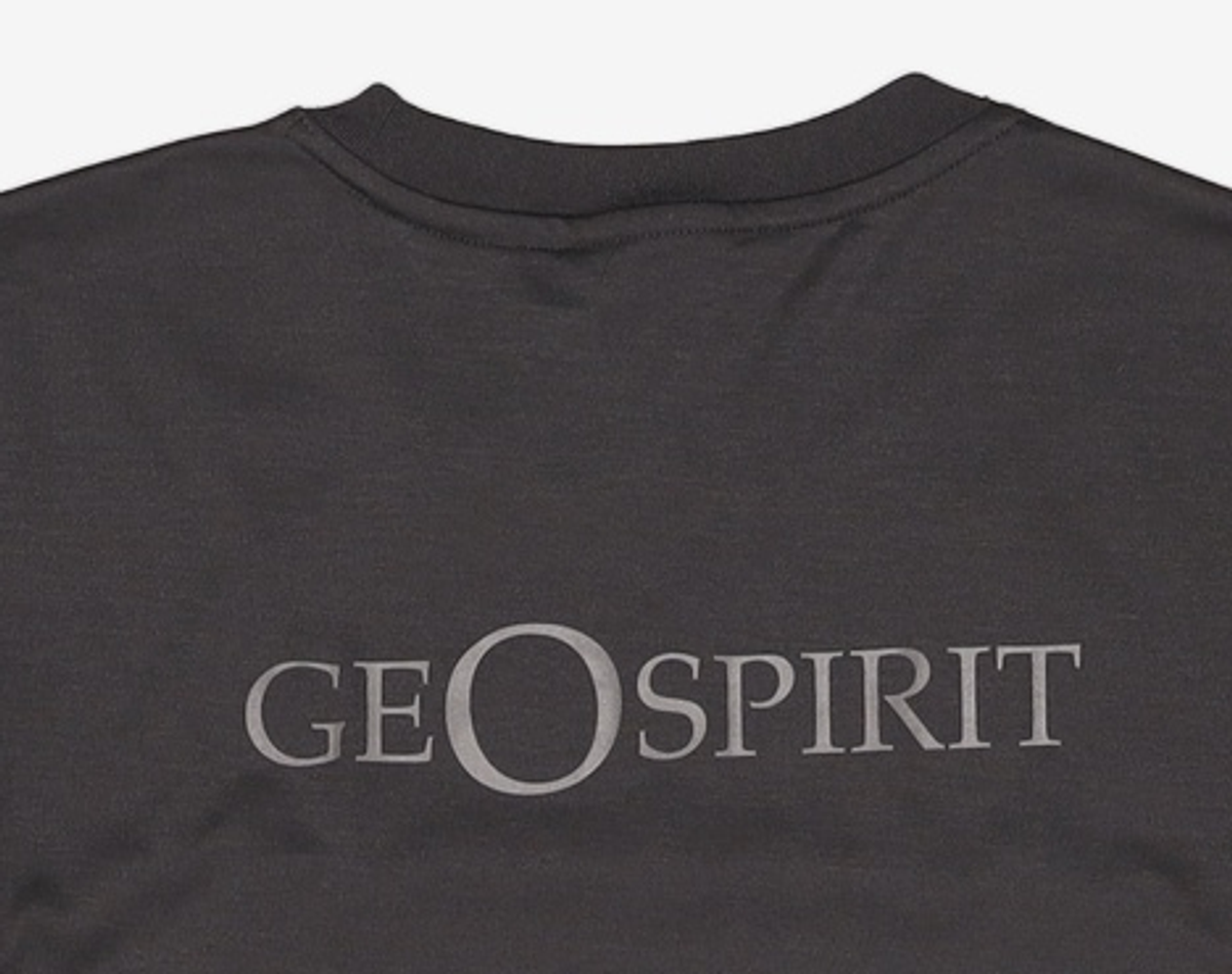 지오스피릿(GEOSPIRIT) 긴소매 티셔츠 M