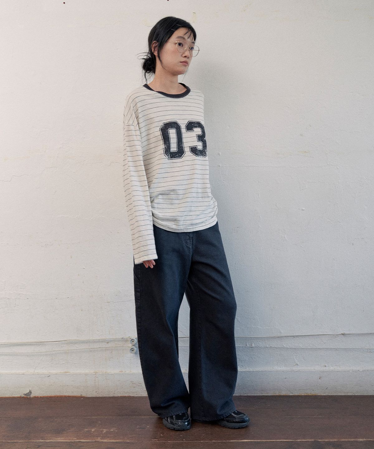 모노크롬(MONOCHROME) dun curved pants (black)