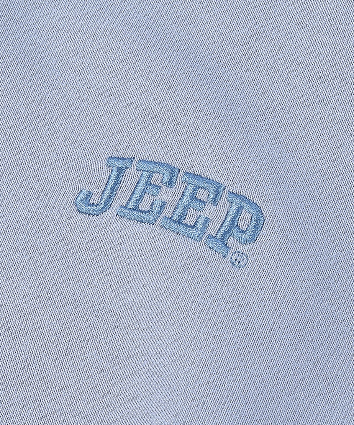지프(JEEP) 빈티지 M-Logo 반집업 맨투맨 (JR5TSU833SB)