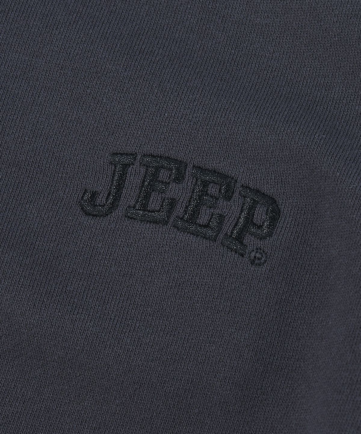 지프(JEEP) 빈티지 M-Logo 반집업 맨투맨 (JR5TSU833DG)