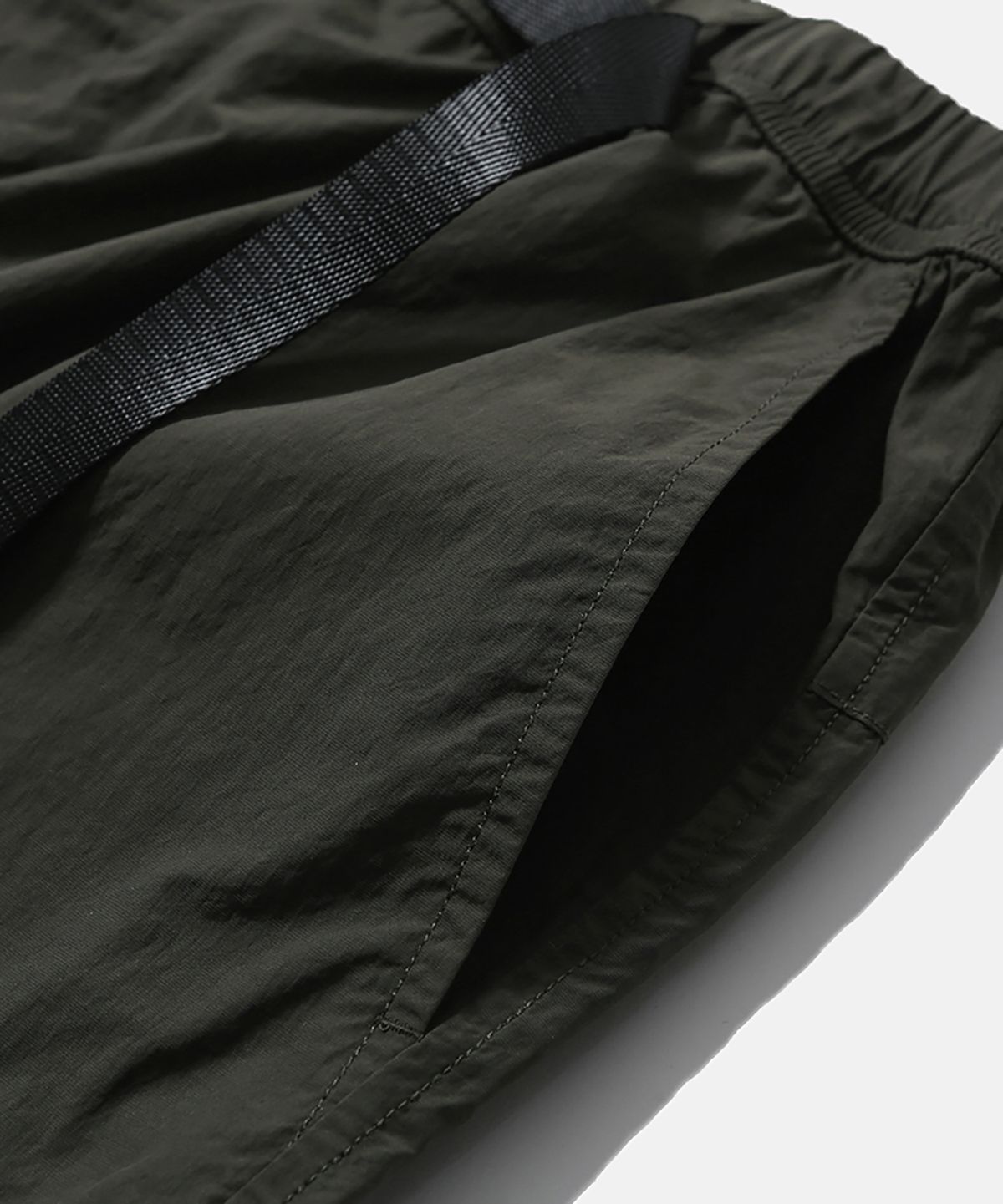 모이프(MOIF) [AW26] UNIFORM LINED PANTS / OLIVE NC