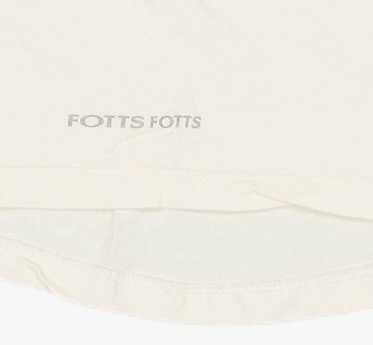포츠포츠(FOTTSFOTTS) 반소매 티셔츠 FREE