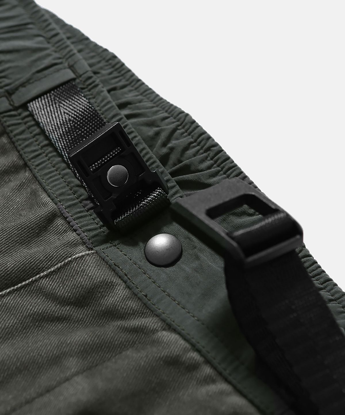 모이프(MOIF) [AW26] WIDE MIL POCKET PANTS / WASHED OLIVE