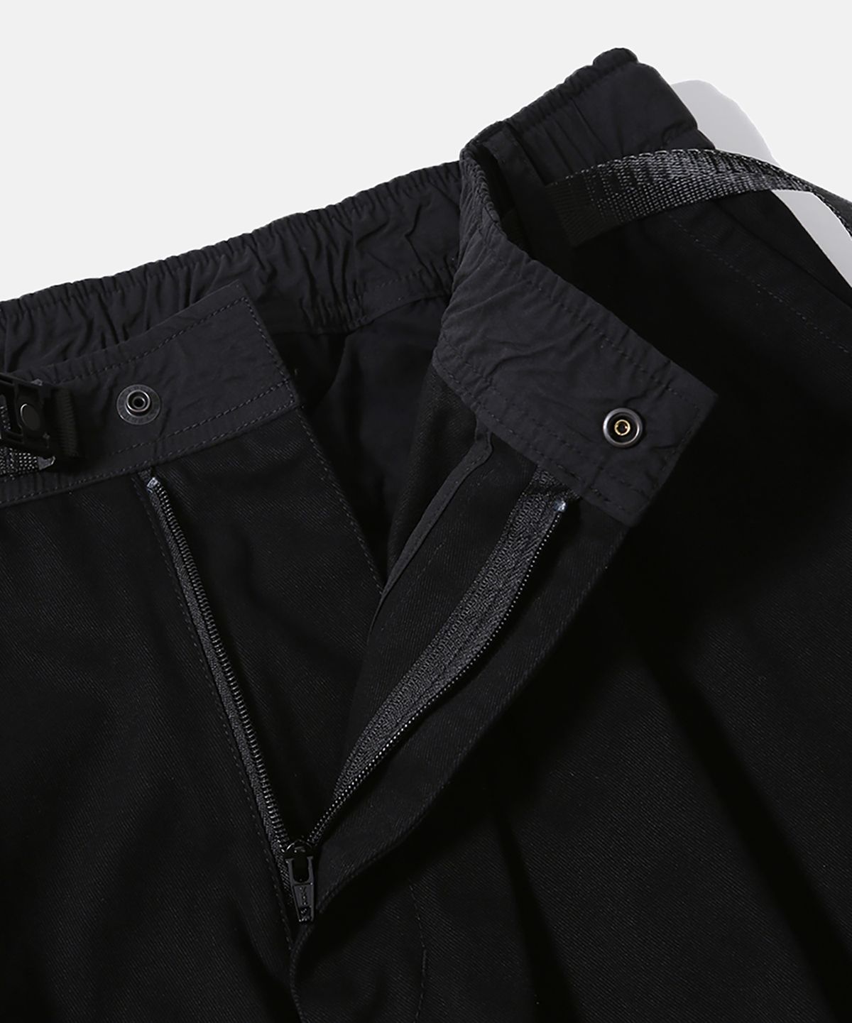 모이프(MOIF) [AW26] WIDE MIL POCKET PANTS / WASHED BLACK