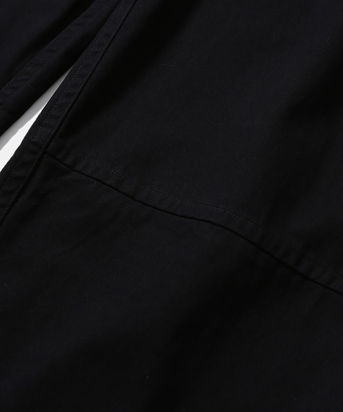 모이프(MOIF) [AW26] WIDE MIL POCKET PANTS / WASHED BLACK