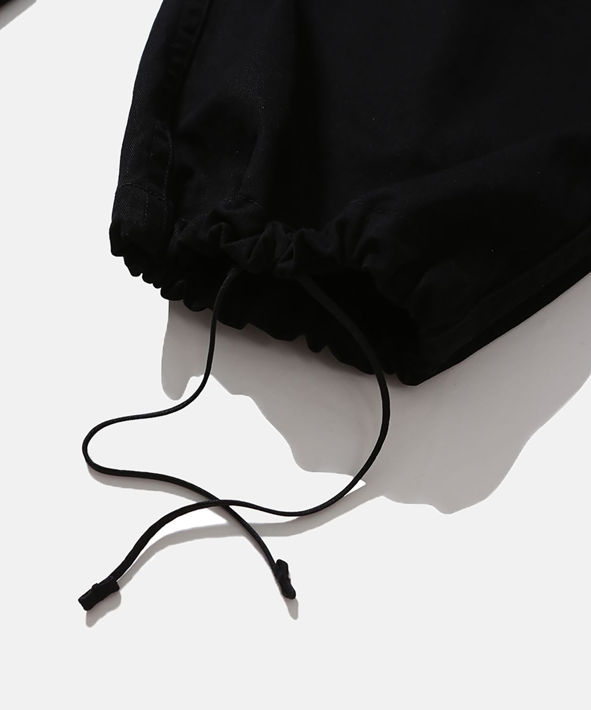 모이프(MOIF) [AW26] WIDE MIL POCKET PANTS / WASHED BLACK