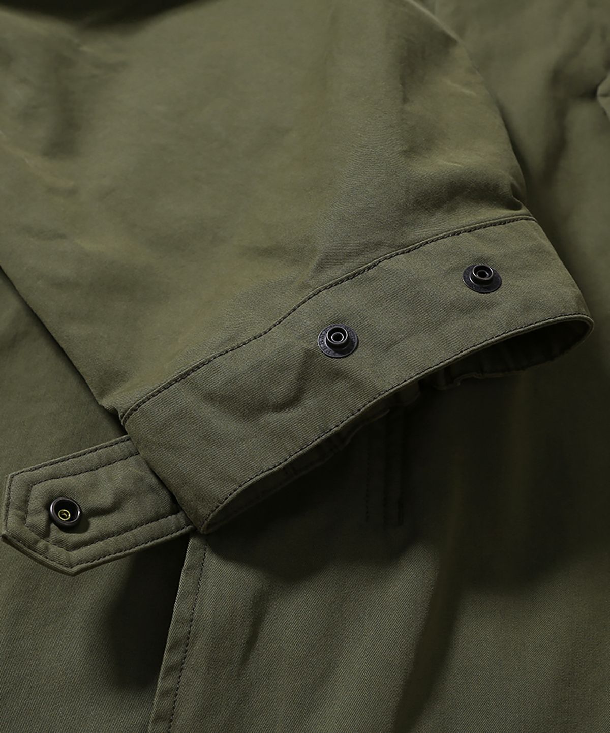모이프(MOIF) [AW26] WIDE FUNNEL FIELD PARKA / OLIVE