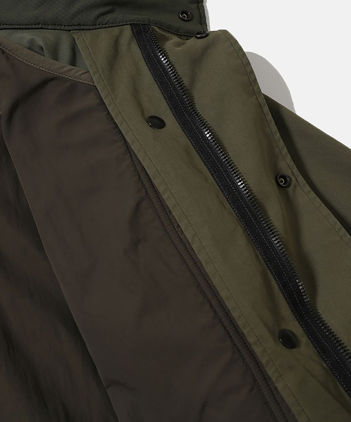 모이프(MOIF) [AW26] WIDE FUNNEL FIELD PARKA / OLIVE